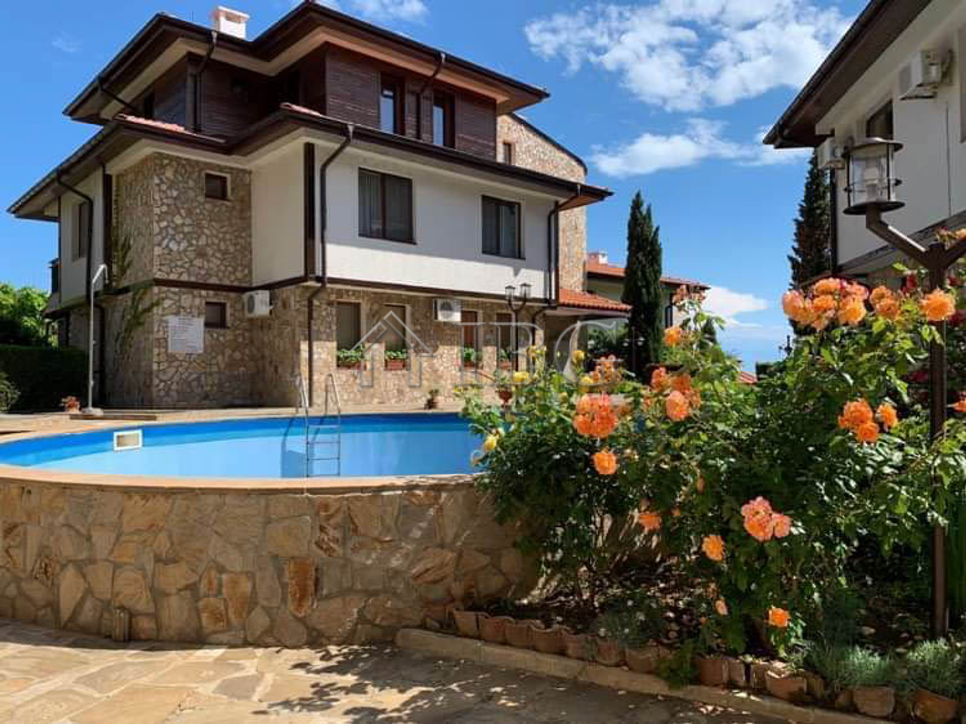 Condominio en Sveti Vlas, Burgas 10710636