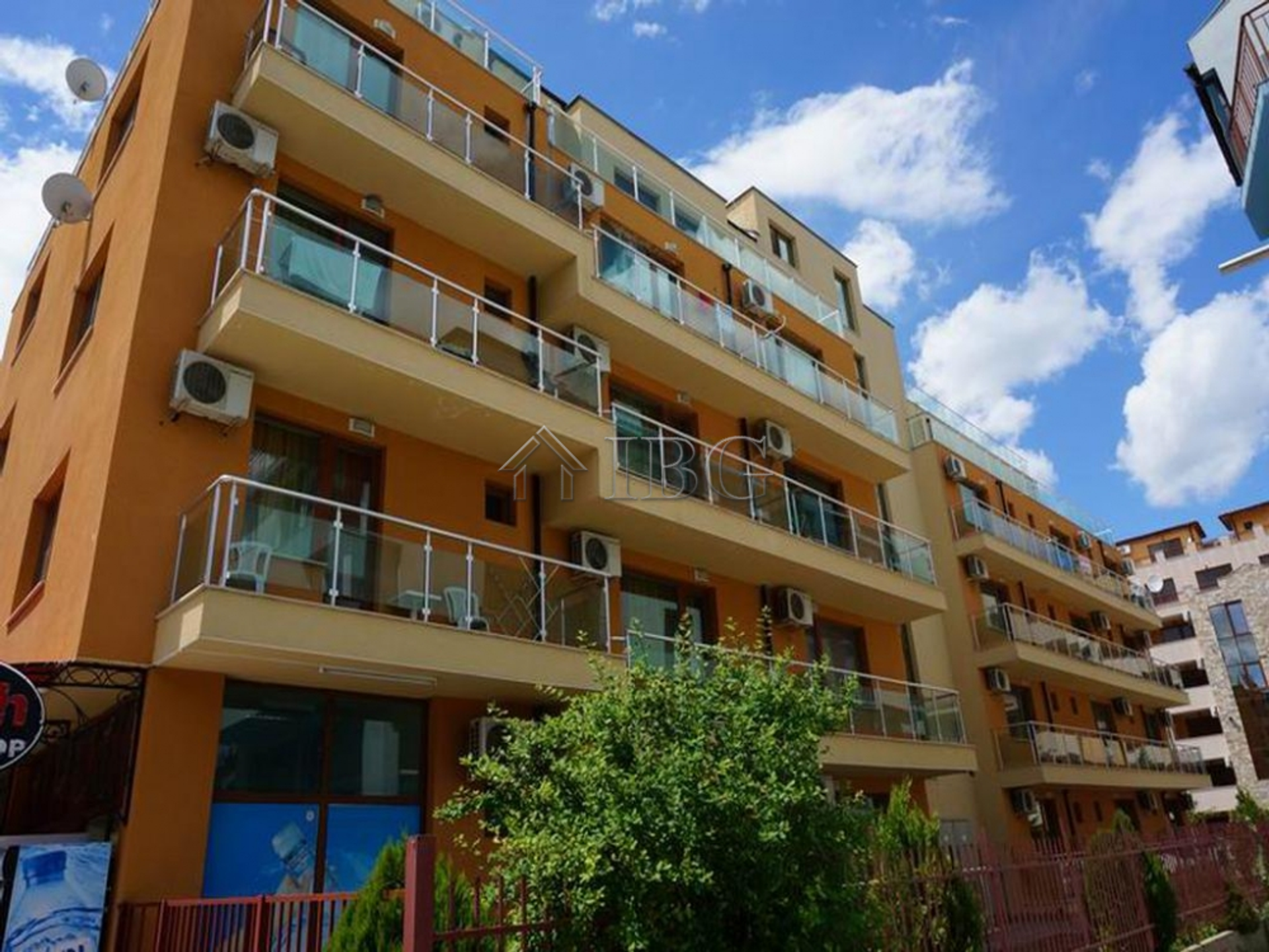 Condominium dans Sunny Beach, Burgas 10710679