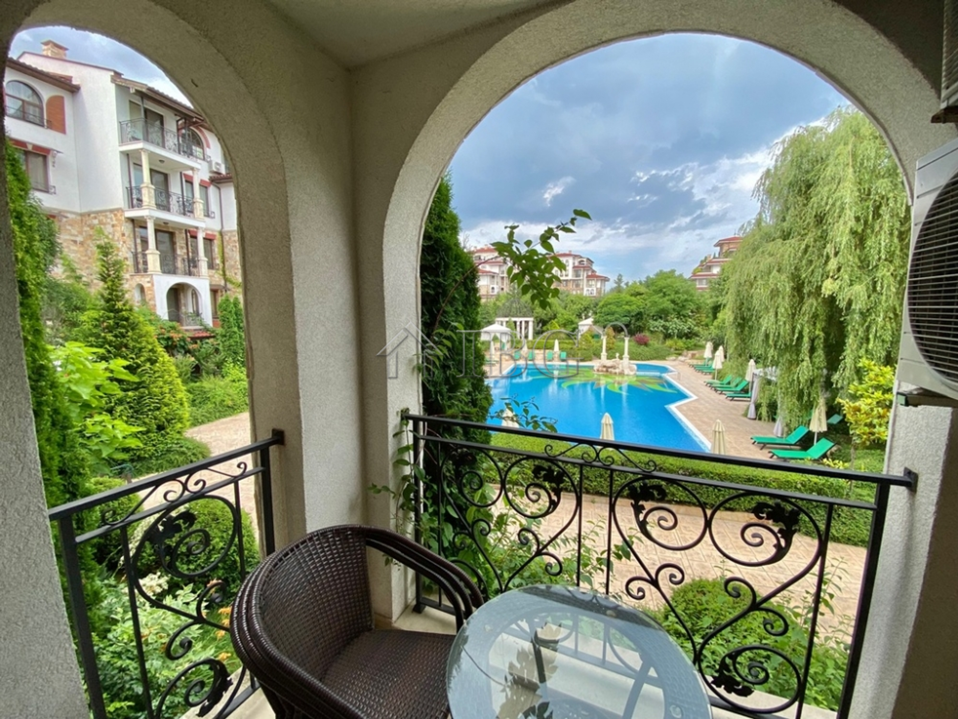 Condominium in Nesebar, Burgas 10710790