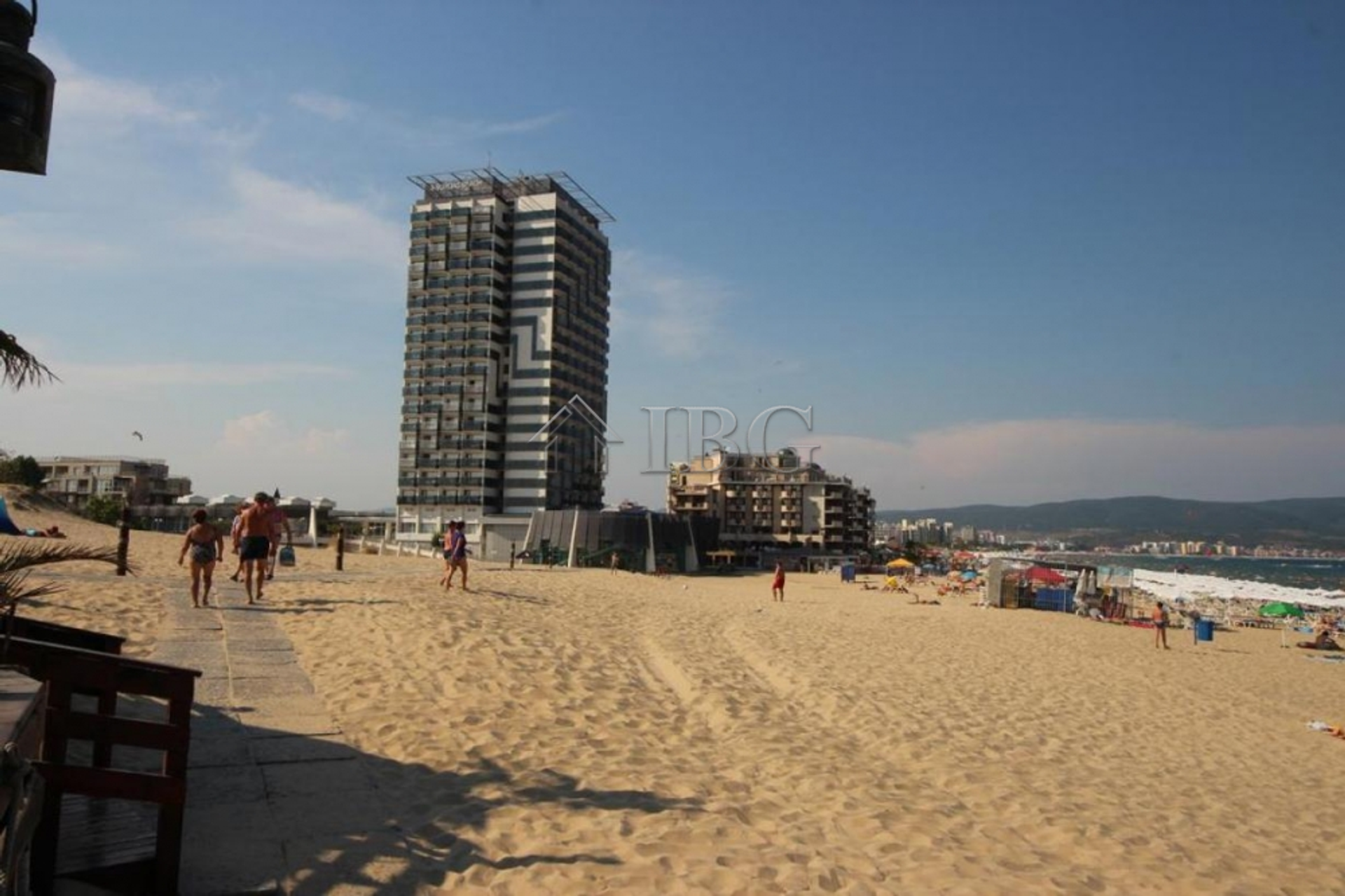 קוֹנדוֹמִינִיוֹן ב Sunny Beach, Burgas 10710839