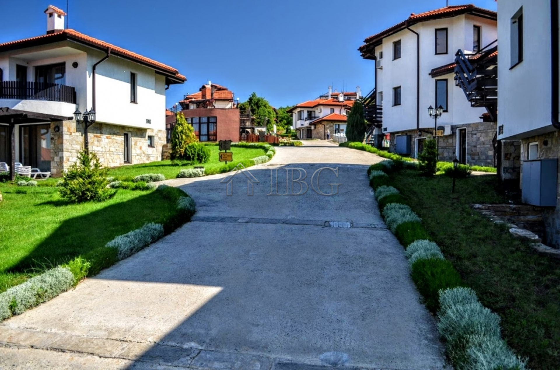 House in Sunny Beach, Burgas 10710975