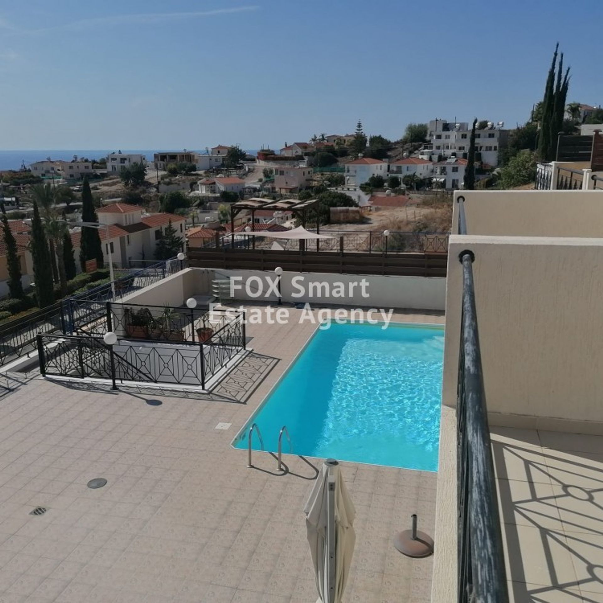 Condominio nel Peyia, Paphos 10711551