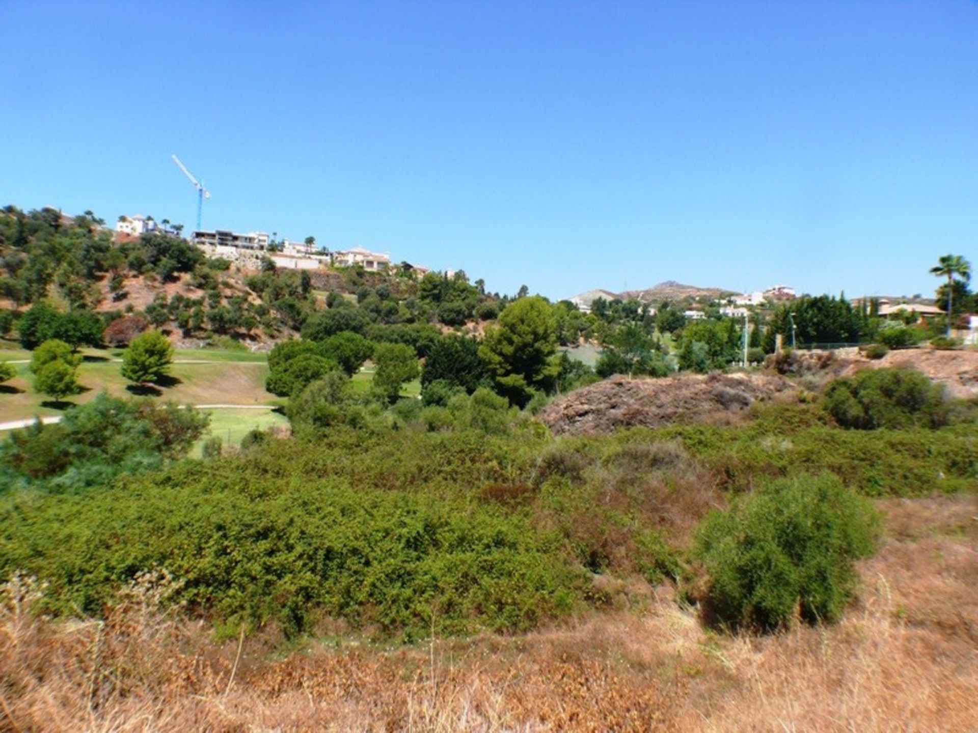 Terra no Benahavis, Andaluzia 10712598