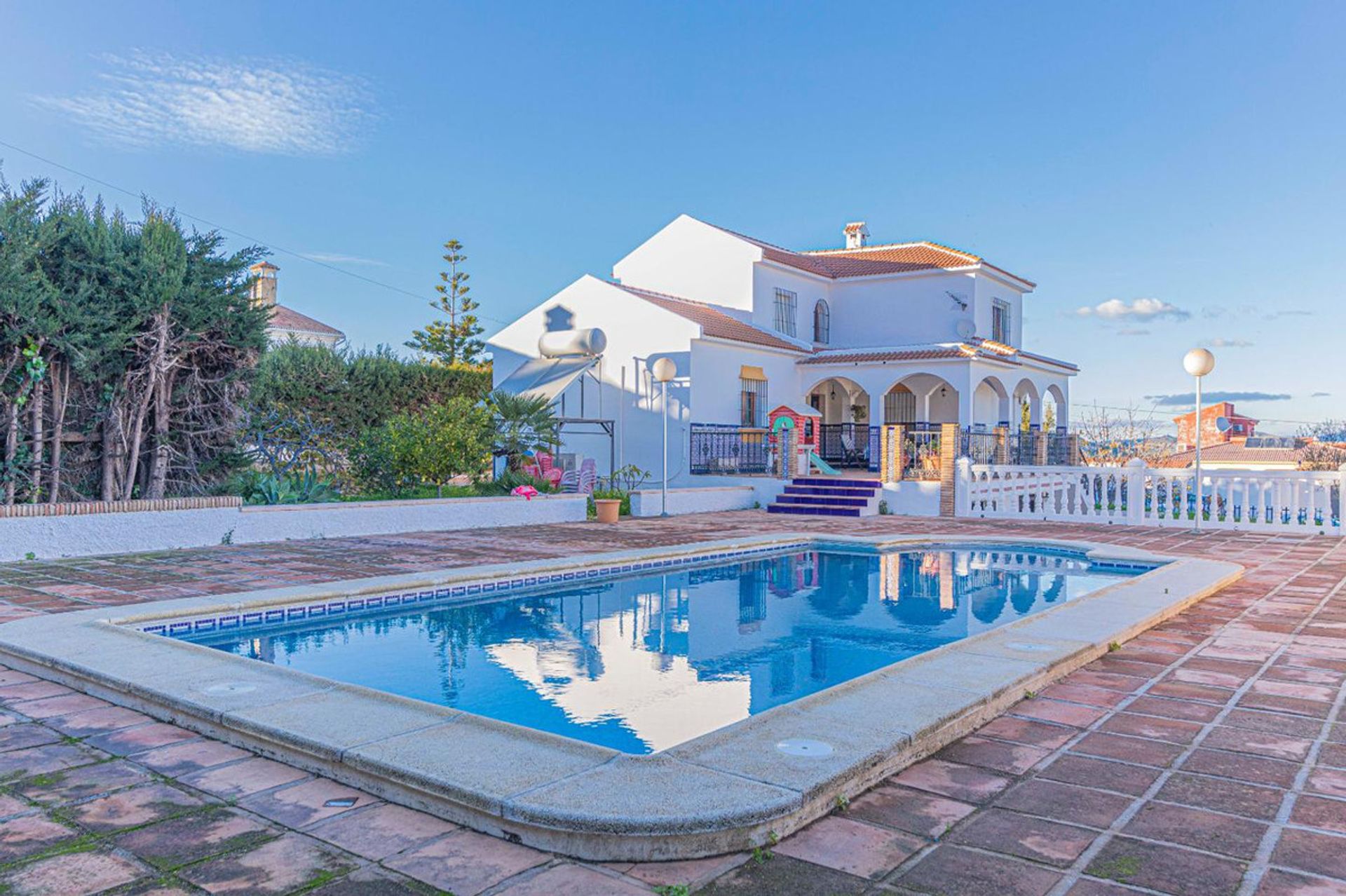 Haus im Alhaurín de la Torre, Andalucía 10713299