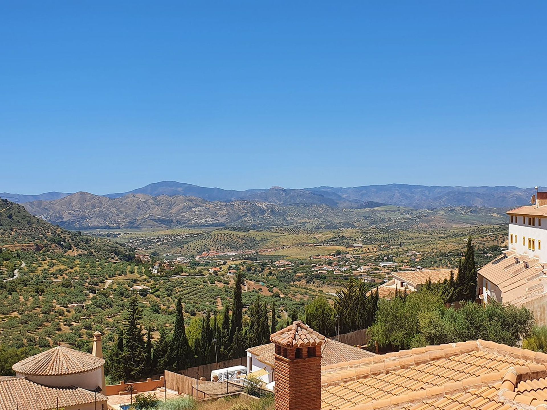 Condomínio no Alcaucín, Andalucía 10713395