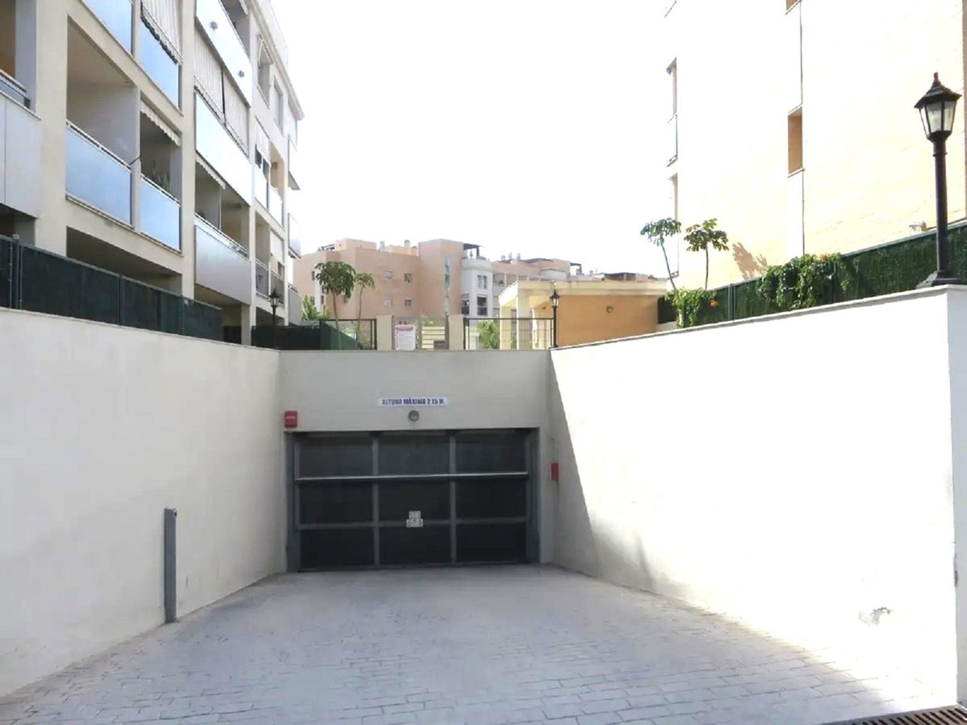 Condominium in Alhaurin de la Torre, Andalusia 10713399