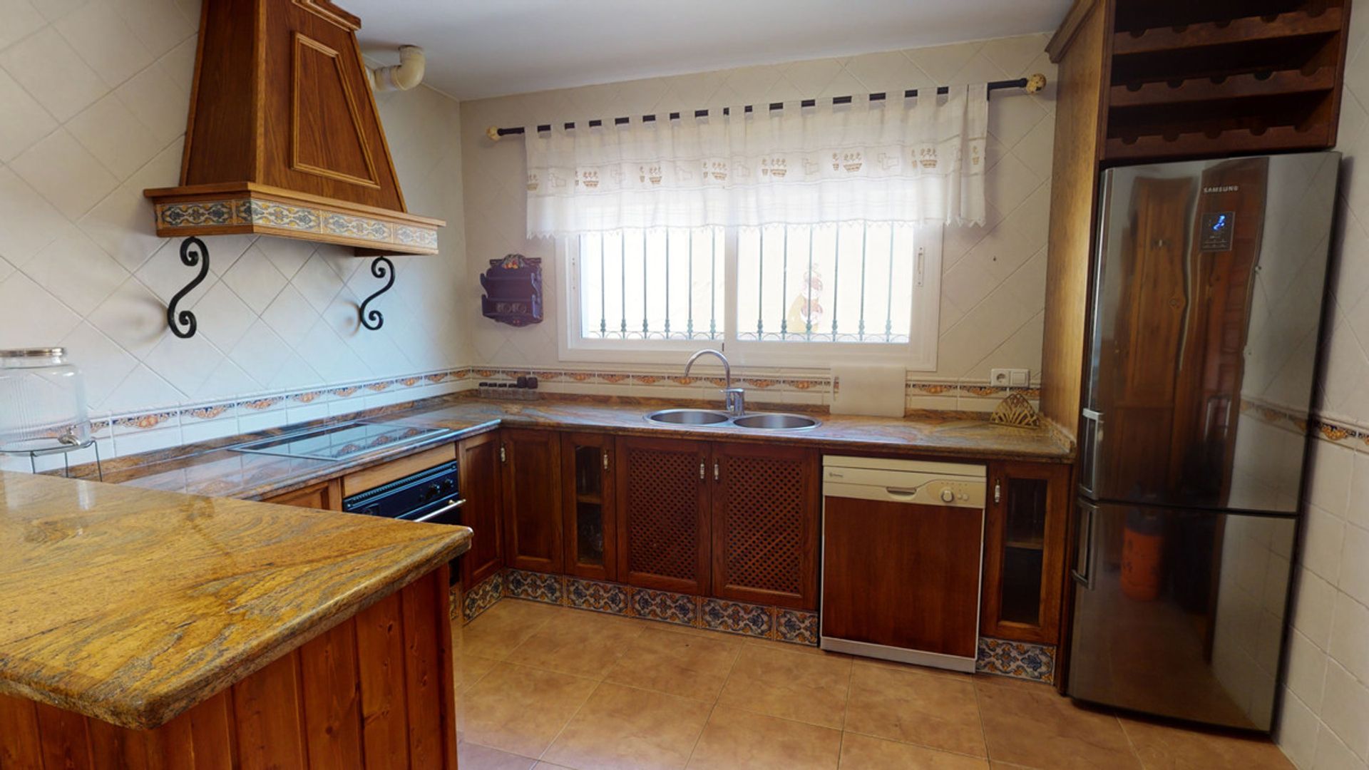 Huis in Fuengirola, Andalucía 10713460