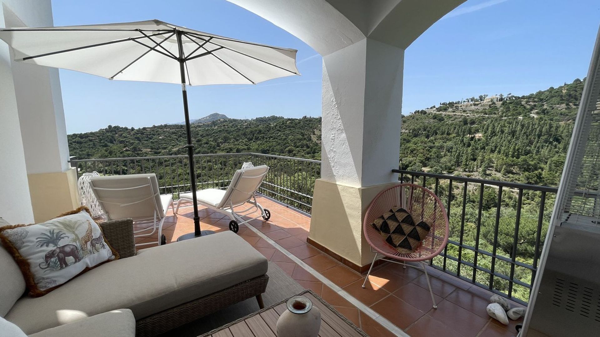 Condominio nel Benahavis, Andalusia 10713561