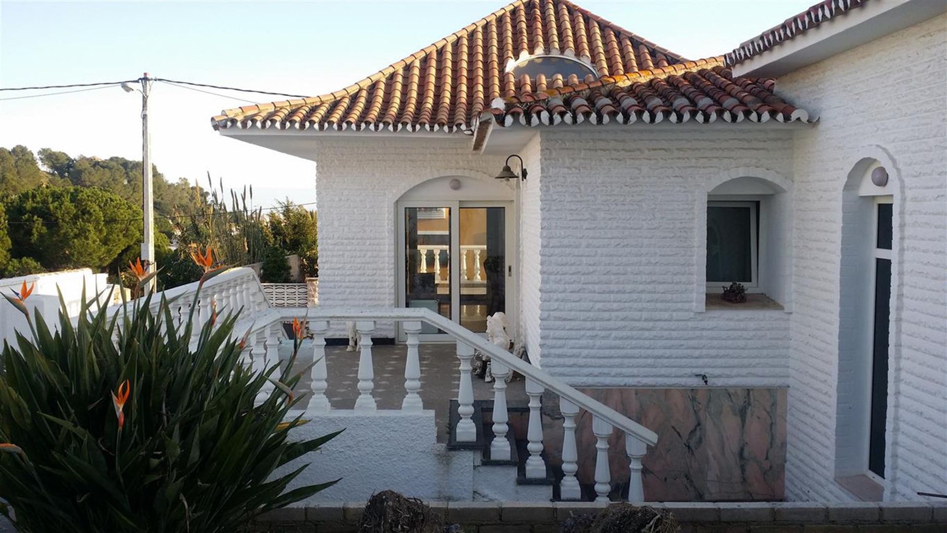 House in Alhaurin de la Torre, Andalusia 10713584