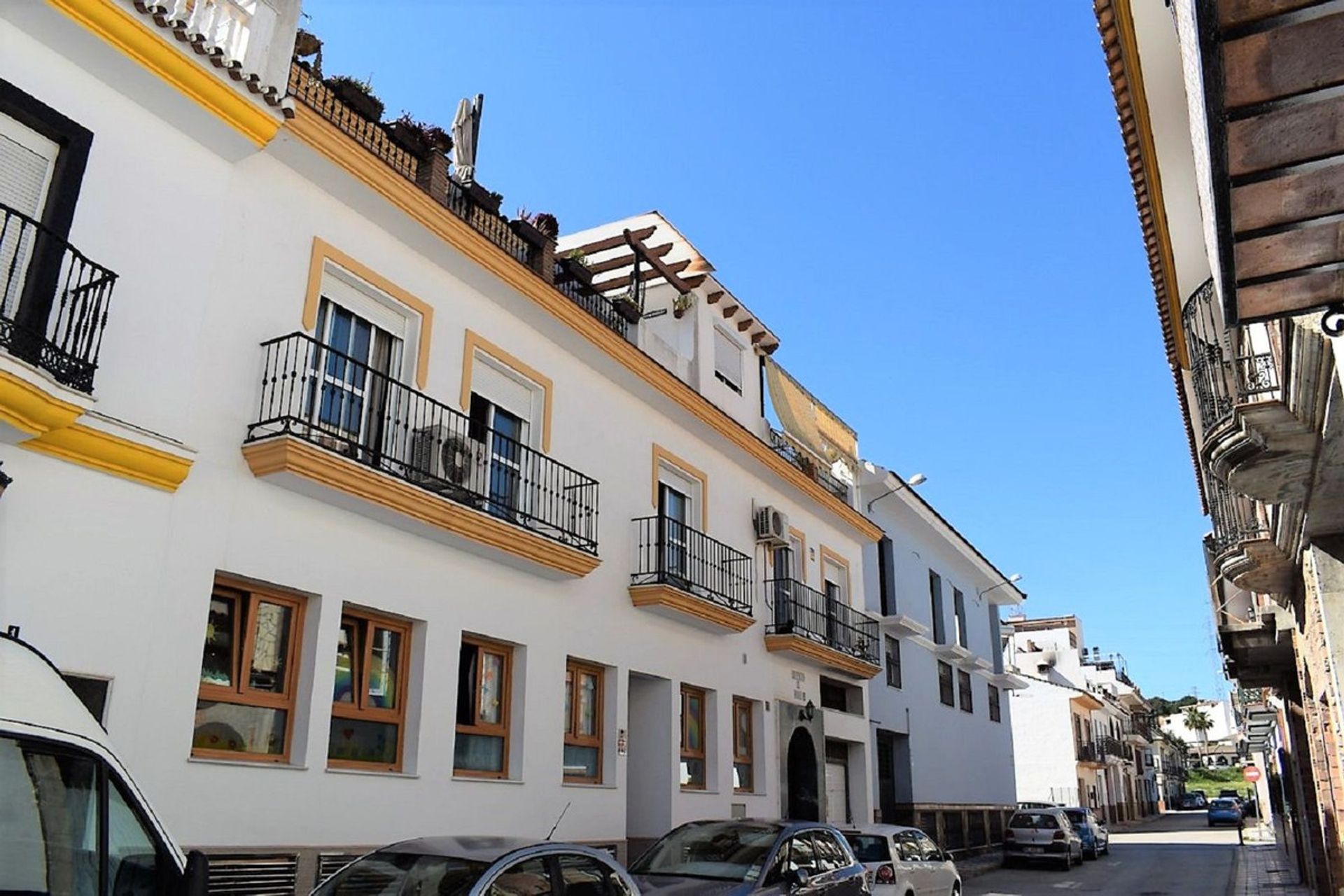 Condominium in Alhaurín el Grande, Andalucía 10713813