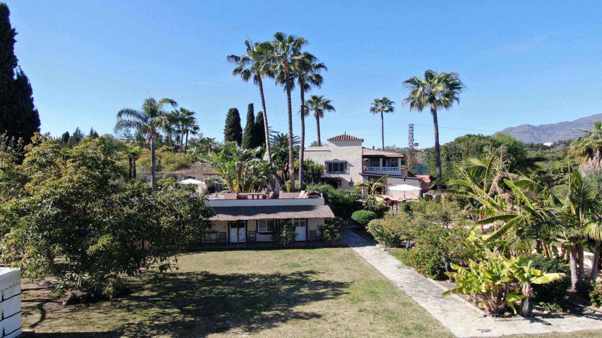 Condominium in Ojén, Andalucía 10713861