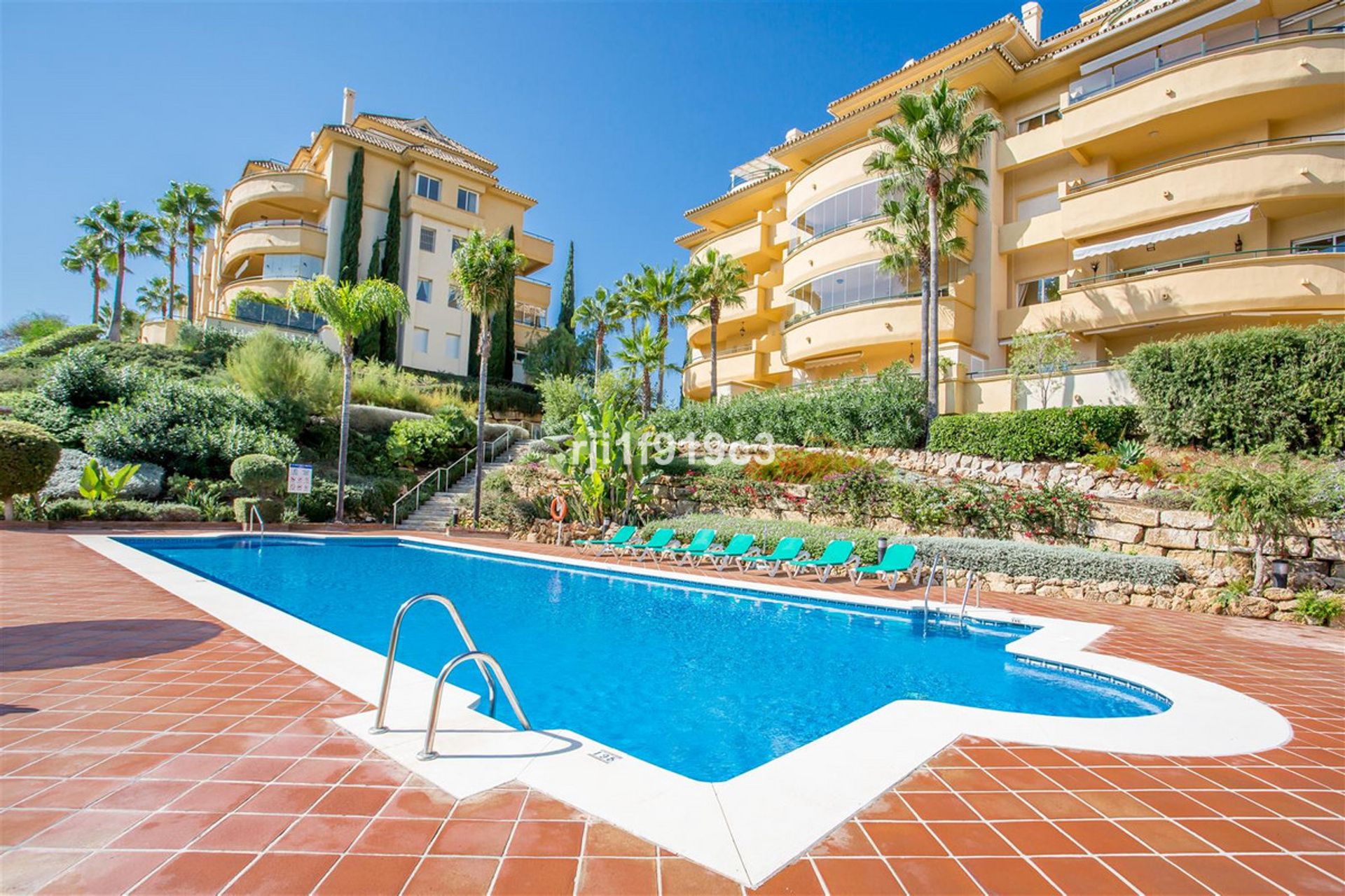 Condominium in Marbella, Andalucía 10713968