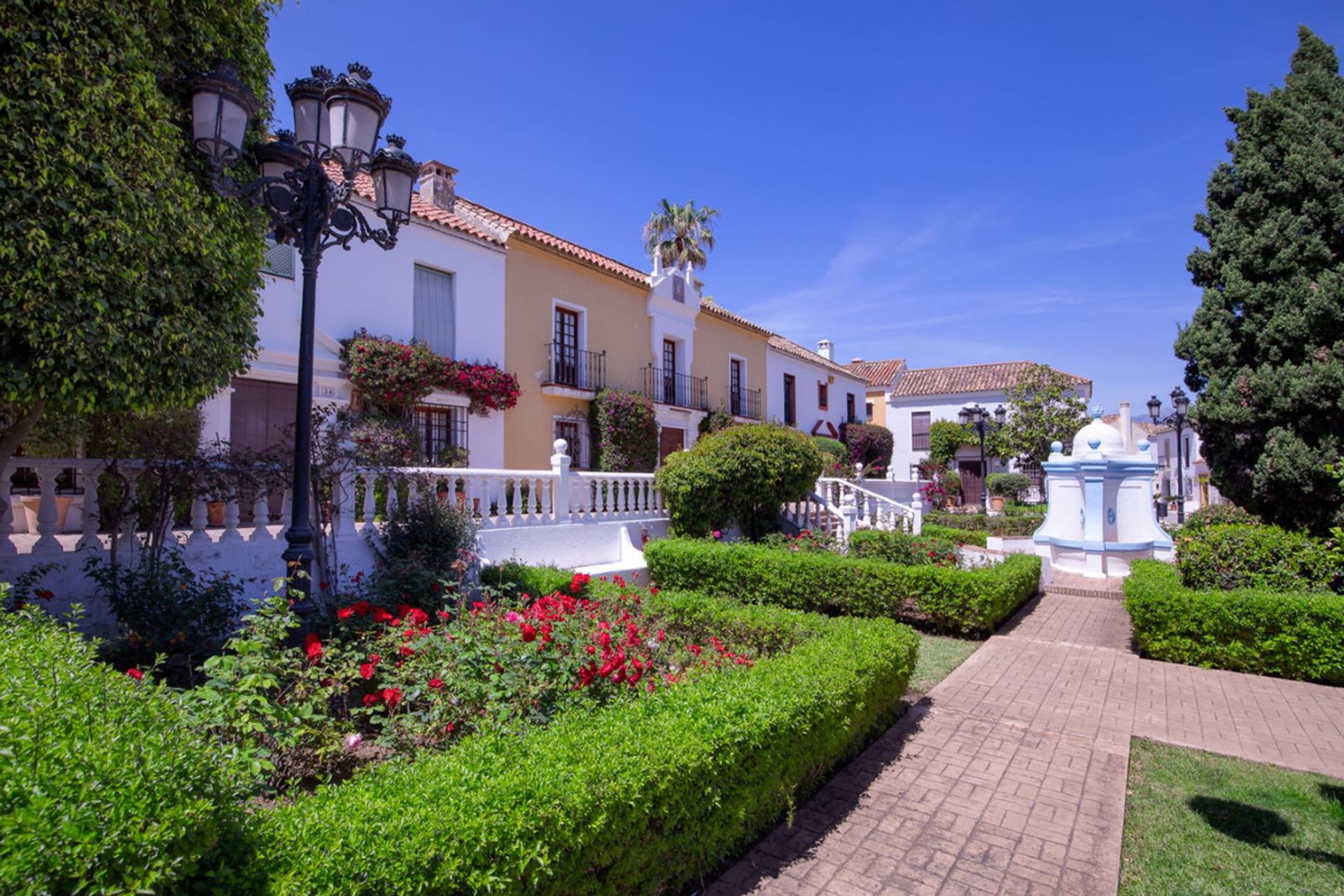 rumah dalam Estepona, Andalucía 10714169