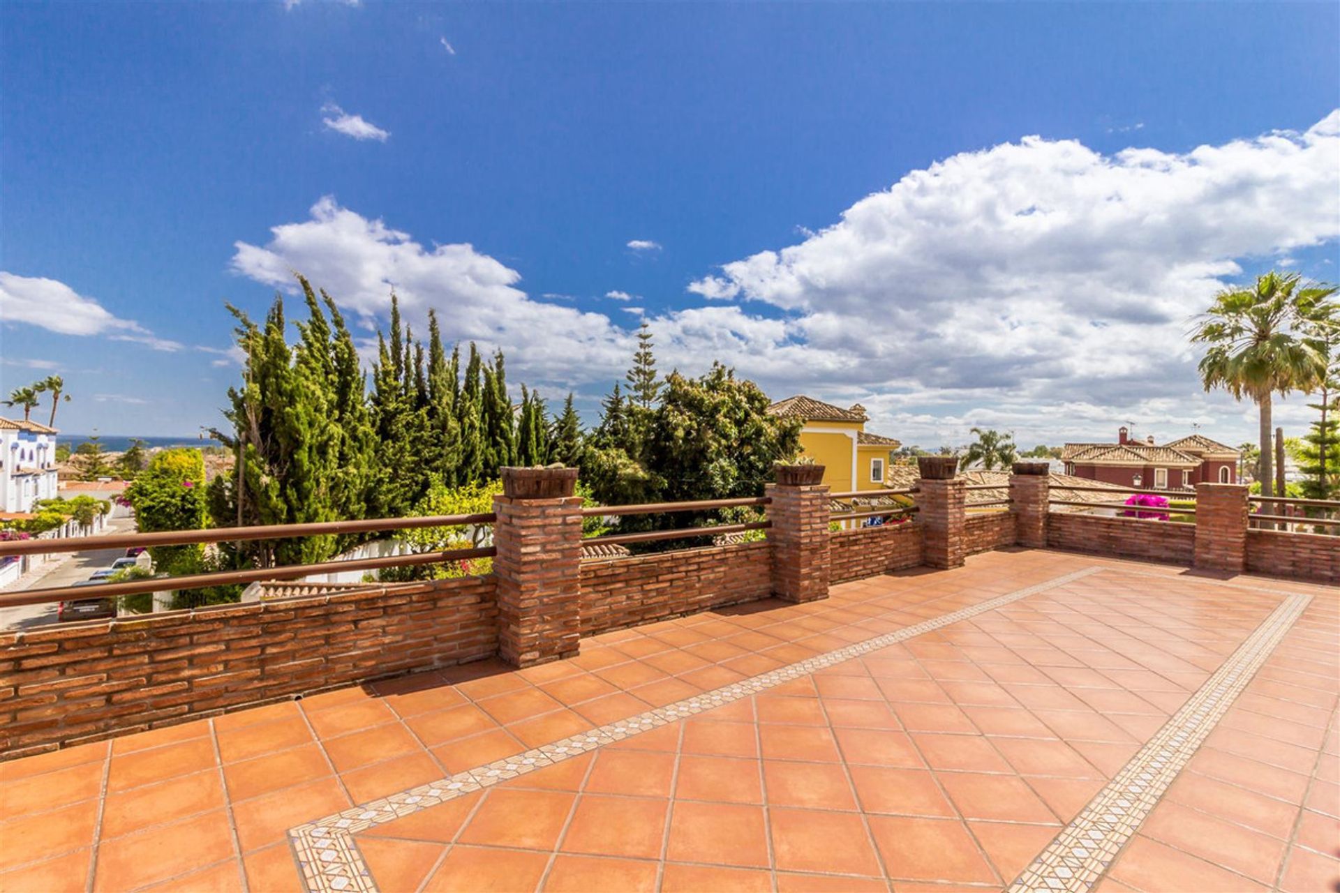 Casa nel San Pedro de Alcántara, Andalusia 10714214