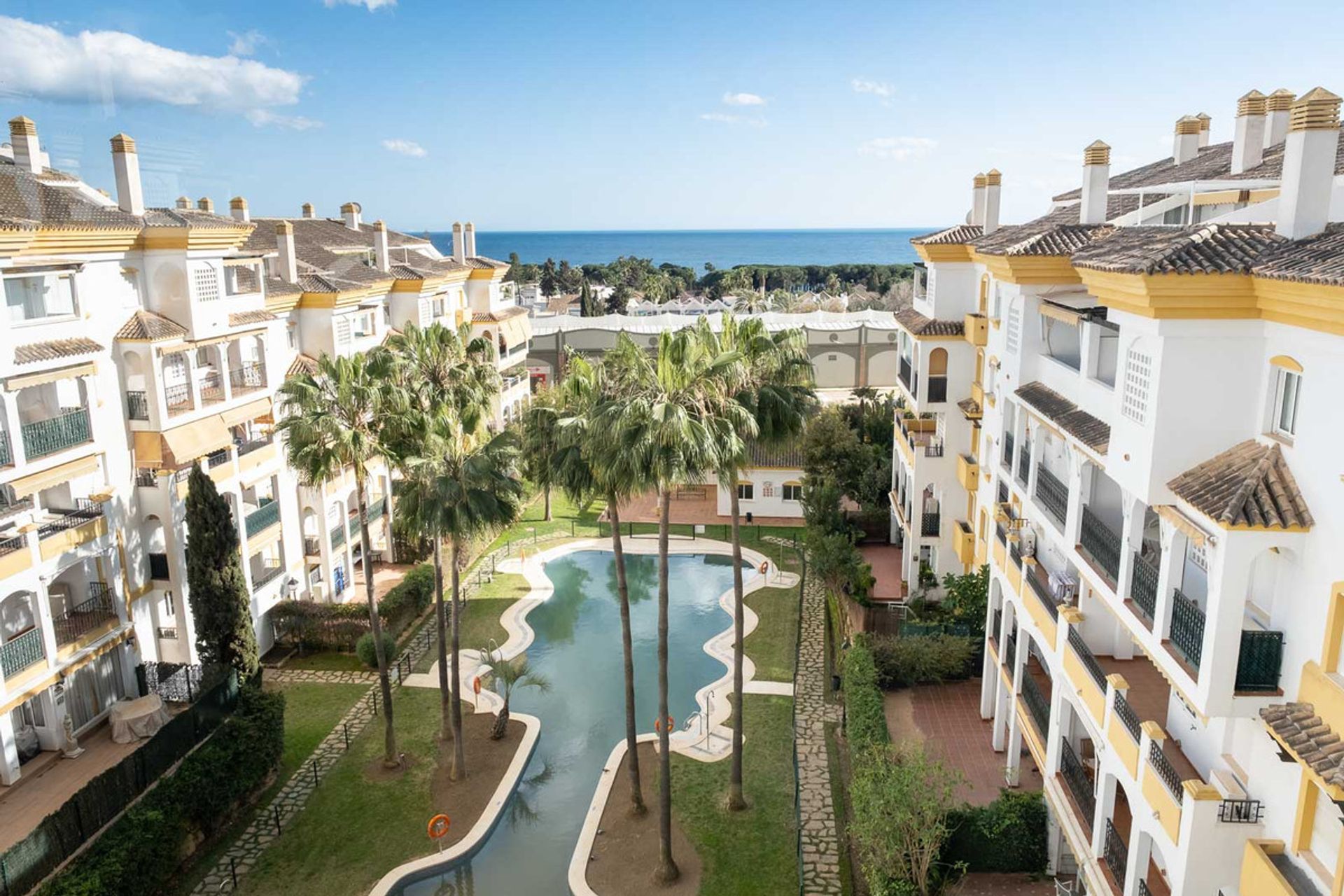 Квартира в Marbella, Andalucía 10714470