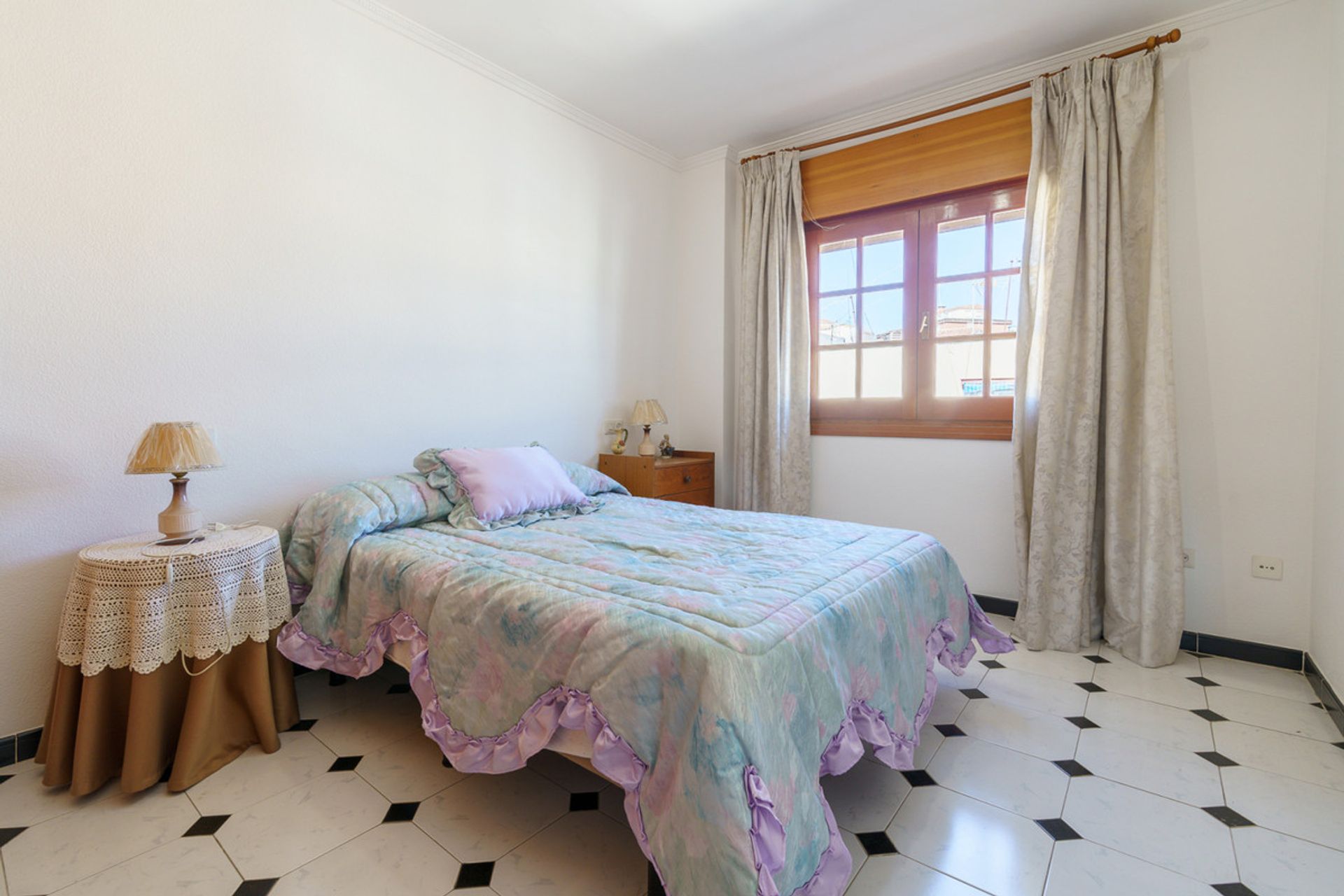 Кондоминиум в Las Lagunas de Mijas, Andalucía 10714493