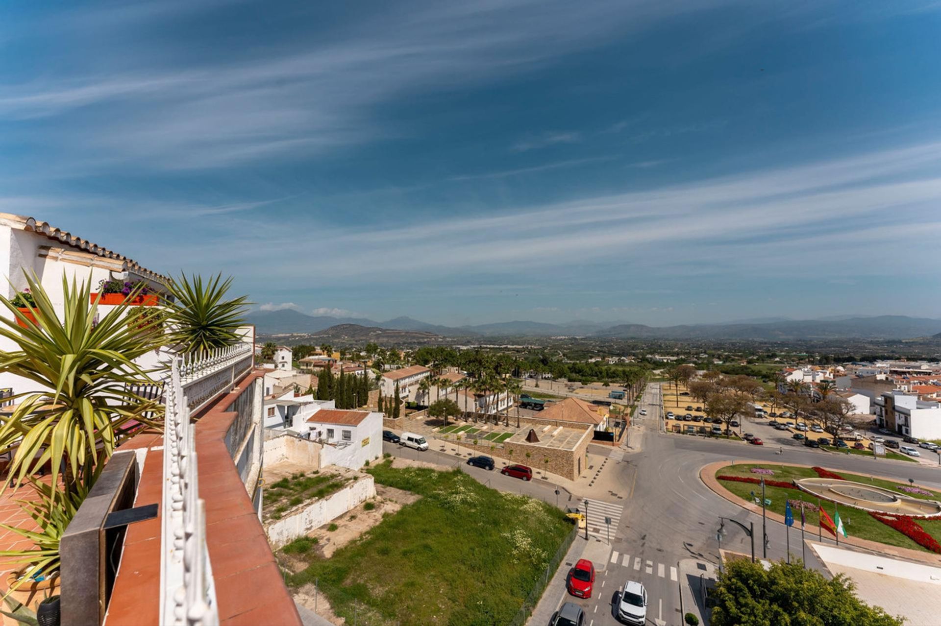 Condominium in Alhaurin el Grande, Andalusië 10714619