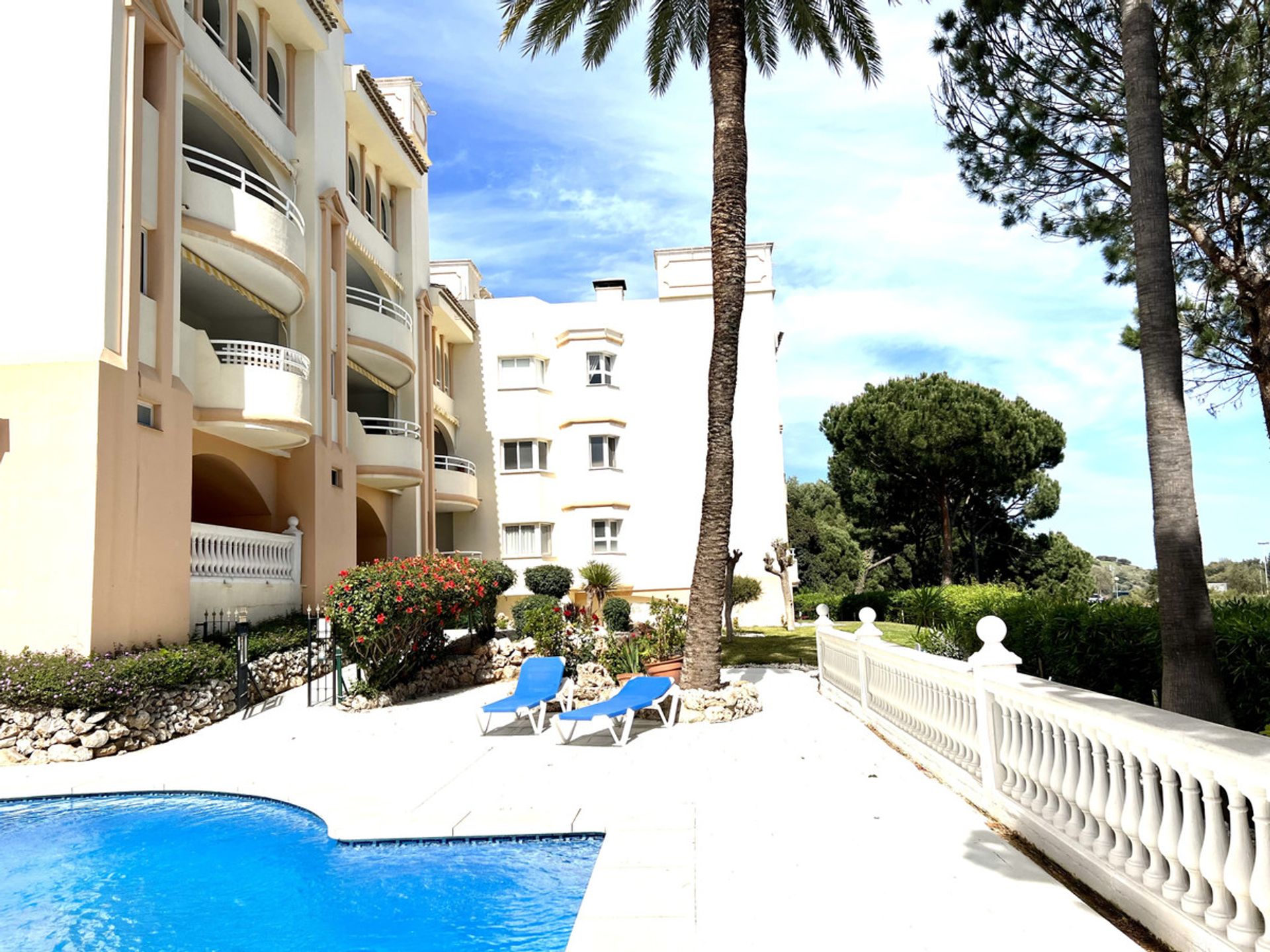 Condominium in Fuengirola, Andalusië 10714664