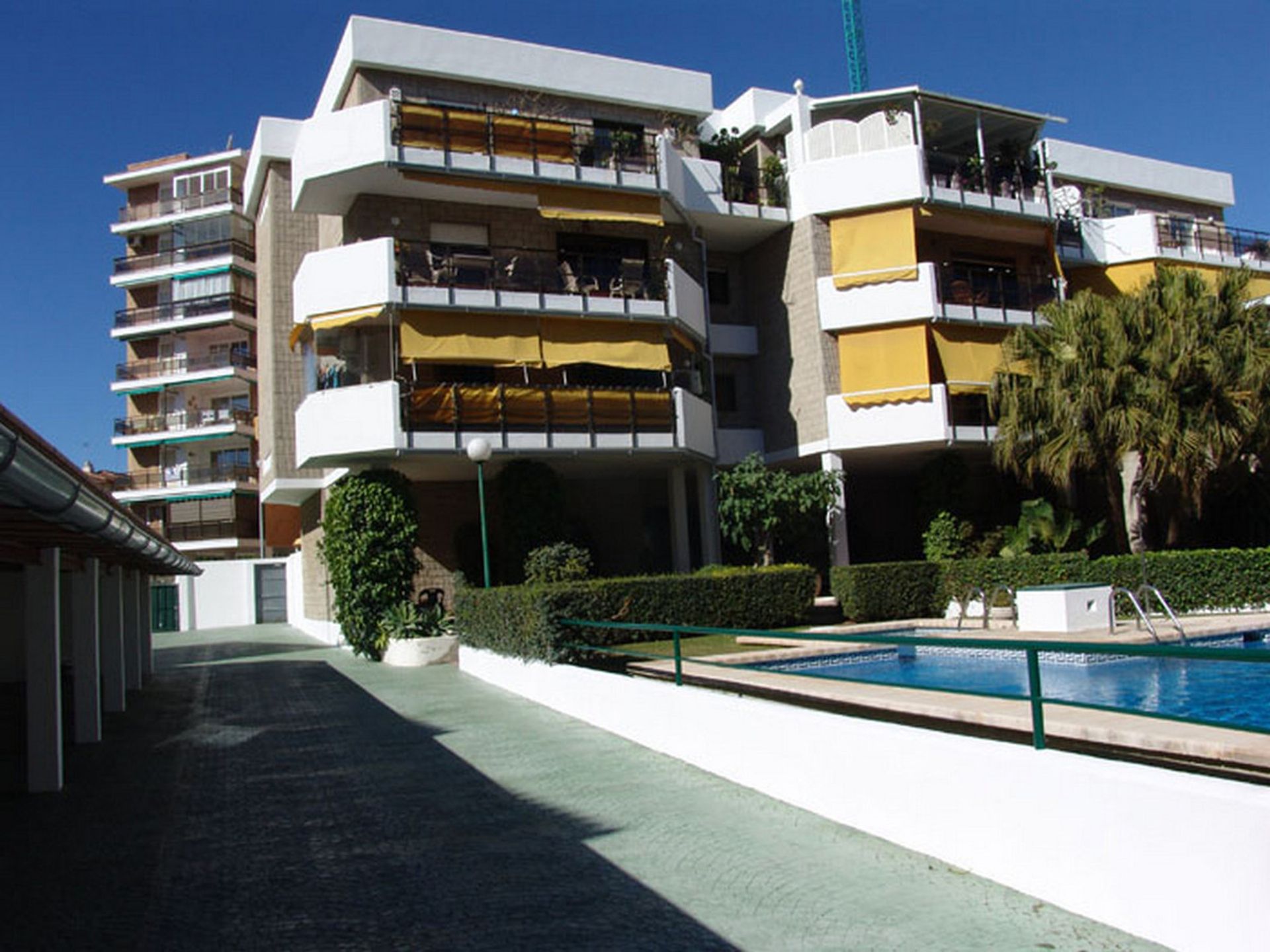 Condominium in Torremolinos, Andalucía 10714670