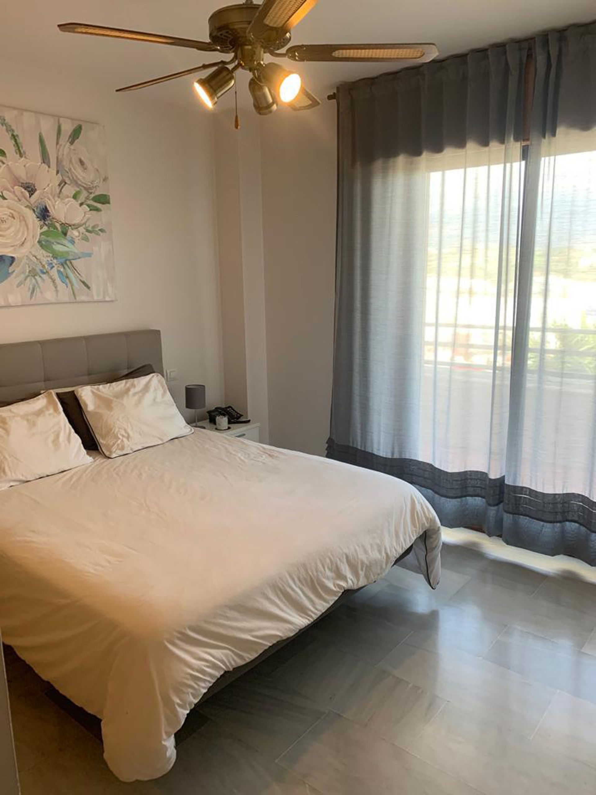 Condominio en San Luis de Sabinillas, Andalucía 10714836