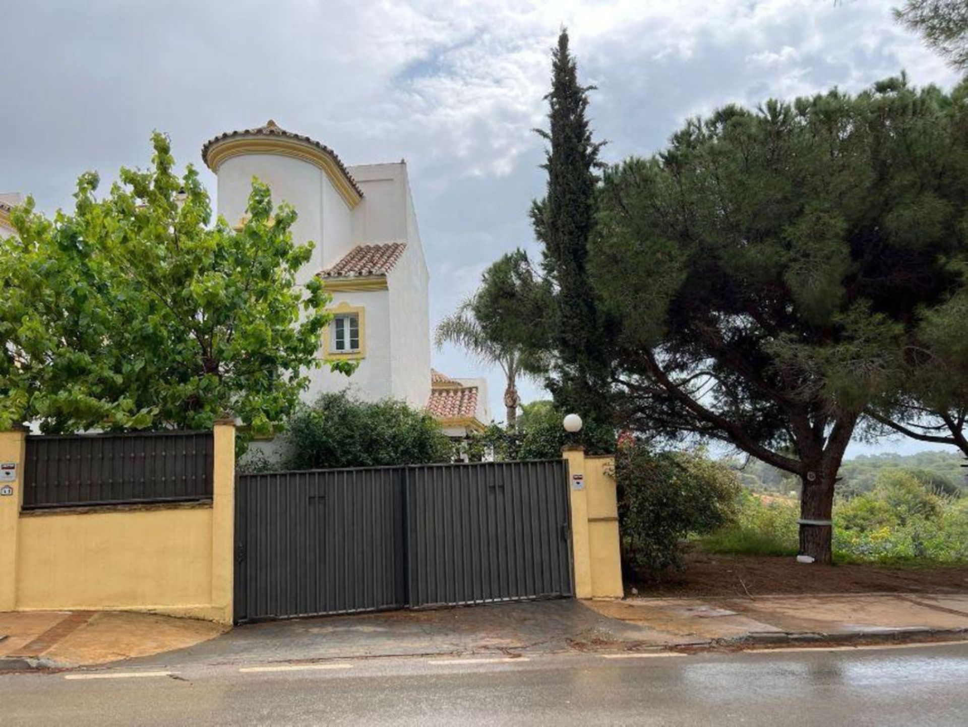 Haus im Marbella, Andalucía 10715001