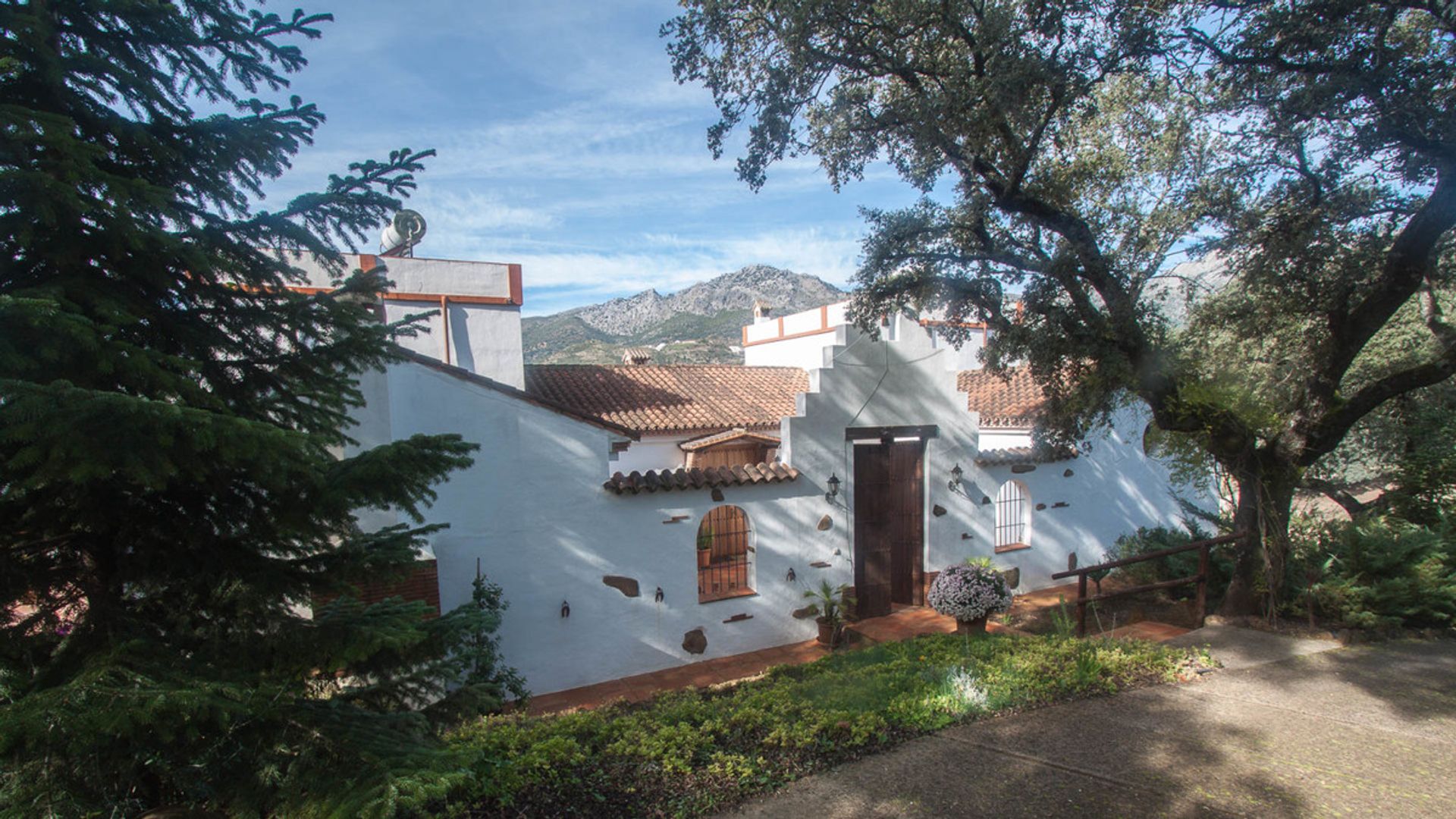 жилой дом в Gaucín, Andalucía 10715445