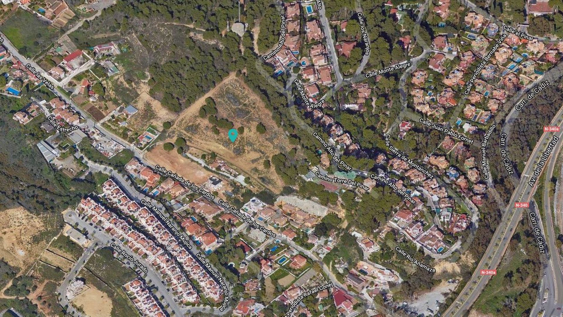 土地 在 Alhaurín de la Torre, Andalucía 10715616