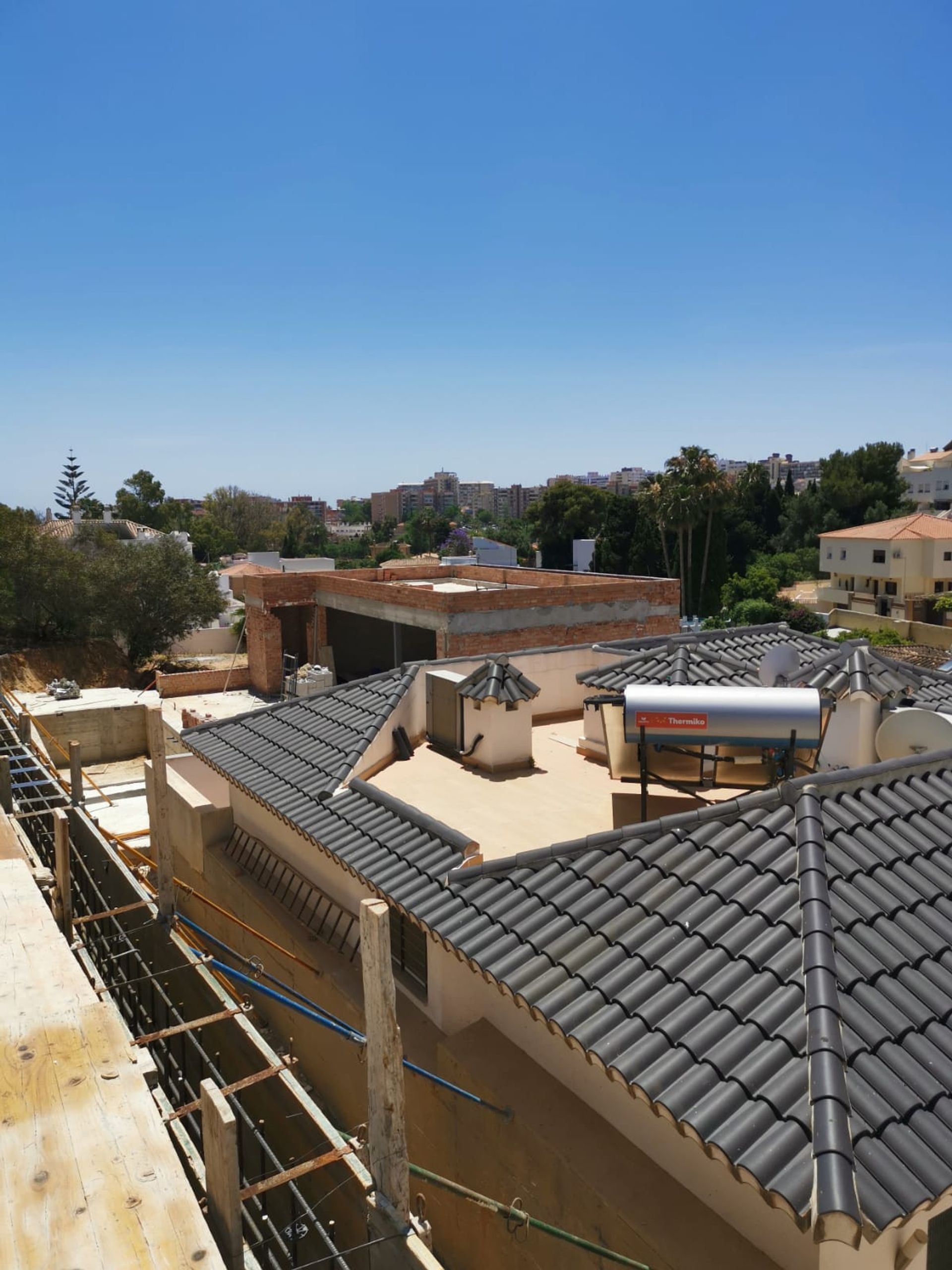 Land in Alhaurin de la Torre, Andalusië 10715616