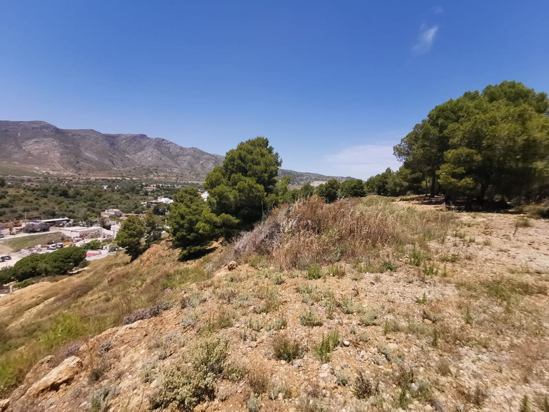 土地 在 Alhaurín de la Torre, Andalucía 10715616