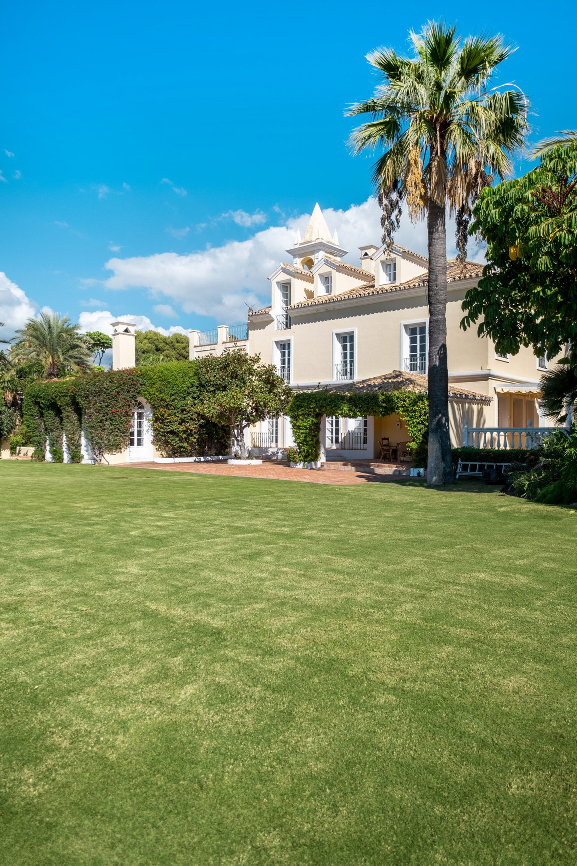 casa en San Pedro de Alcántara, Andalucía 10715654