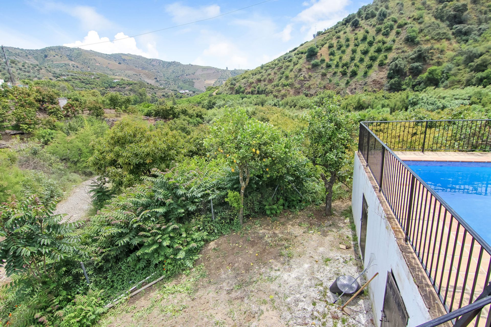 rumah dalam Benamargosa, Andalucía 10715662