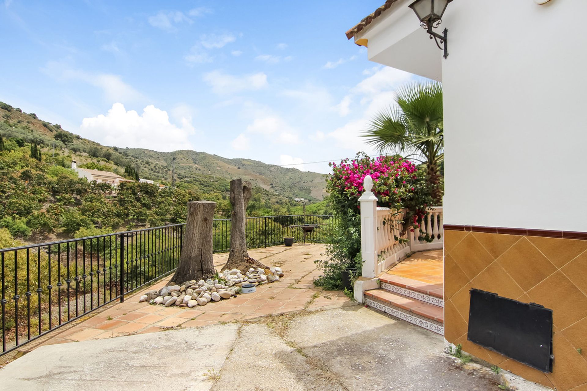 rumah dalam Benamargosa, Andalucía 10715662