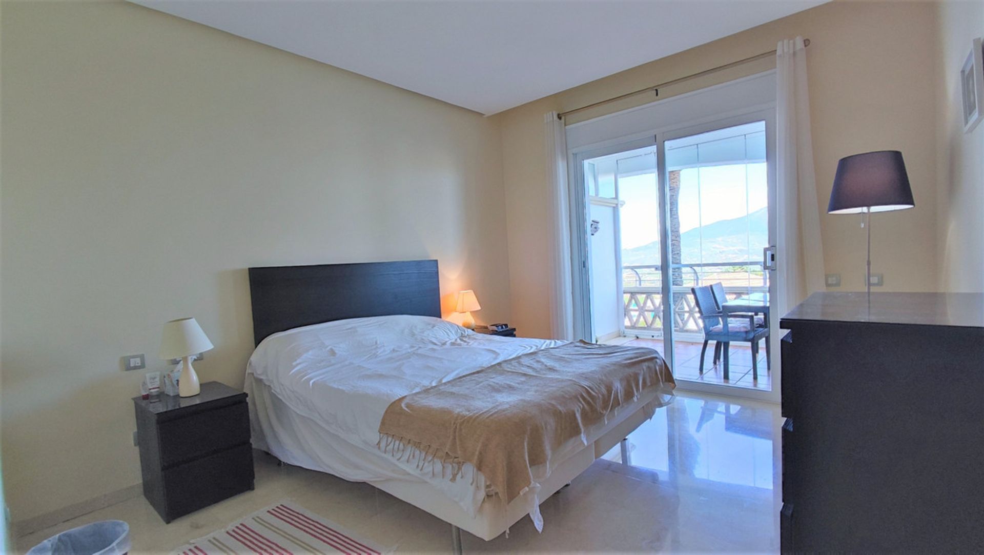 Condominium in Alhaurín de la Torre, Andalucía 10715663