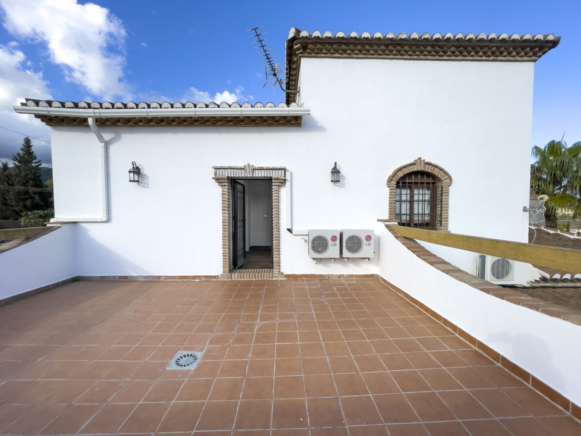 Huis in Alhaurín el Grande, Andalucía 10715711