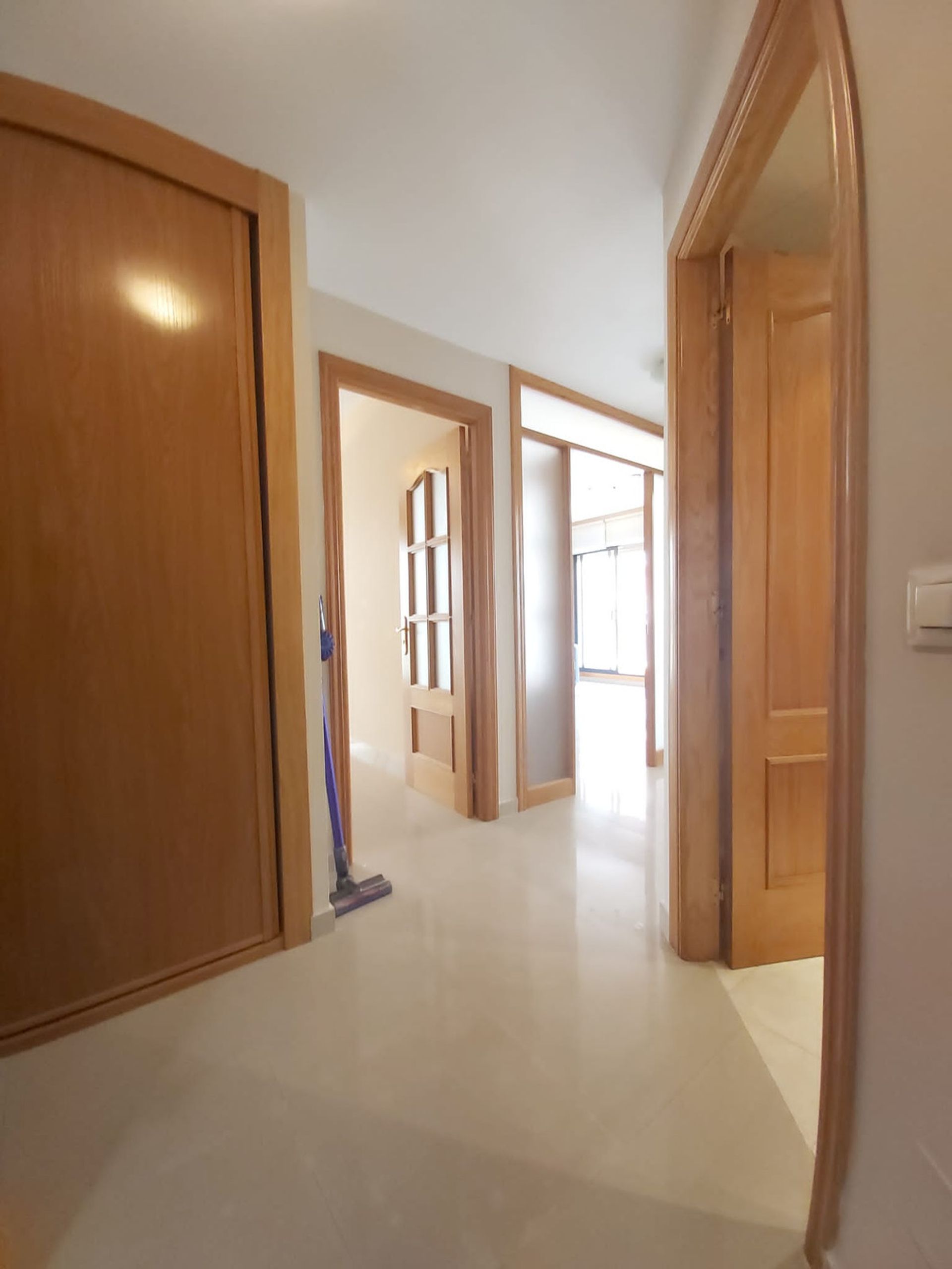 Condominium dans San Luis de Sabinillas, Andalousie 10715956