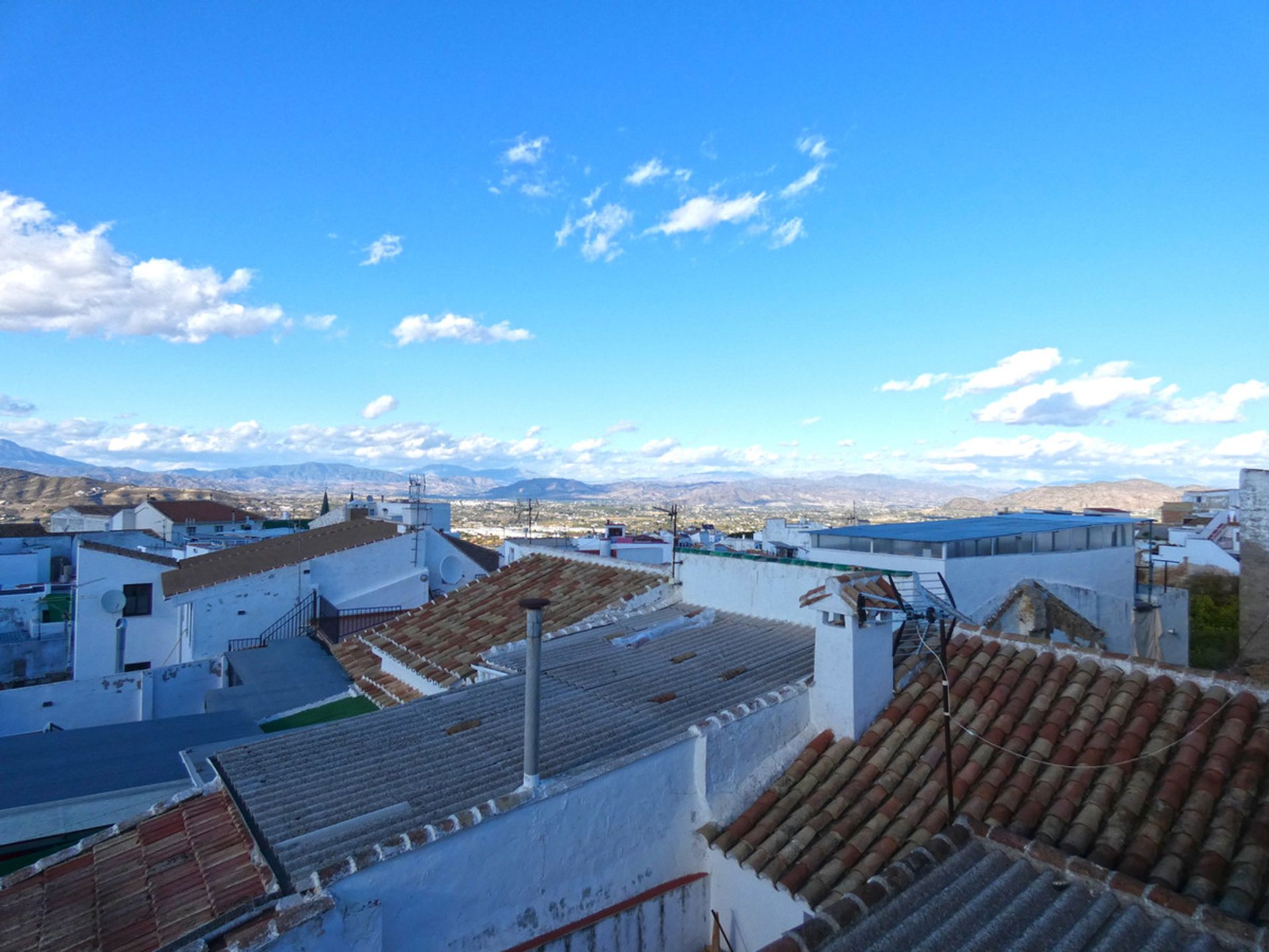 Rumah di Alhaurín el Grande, Andalucía 10715990