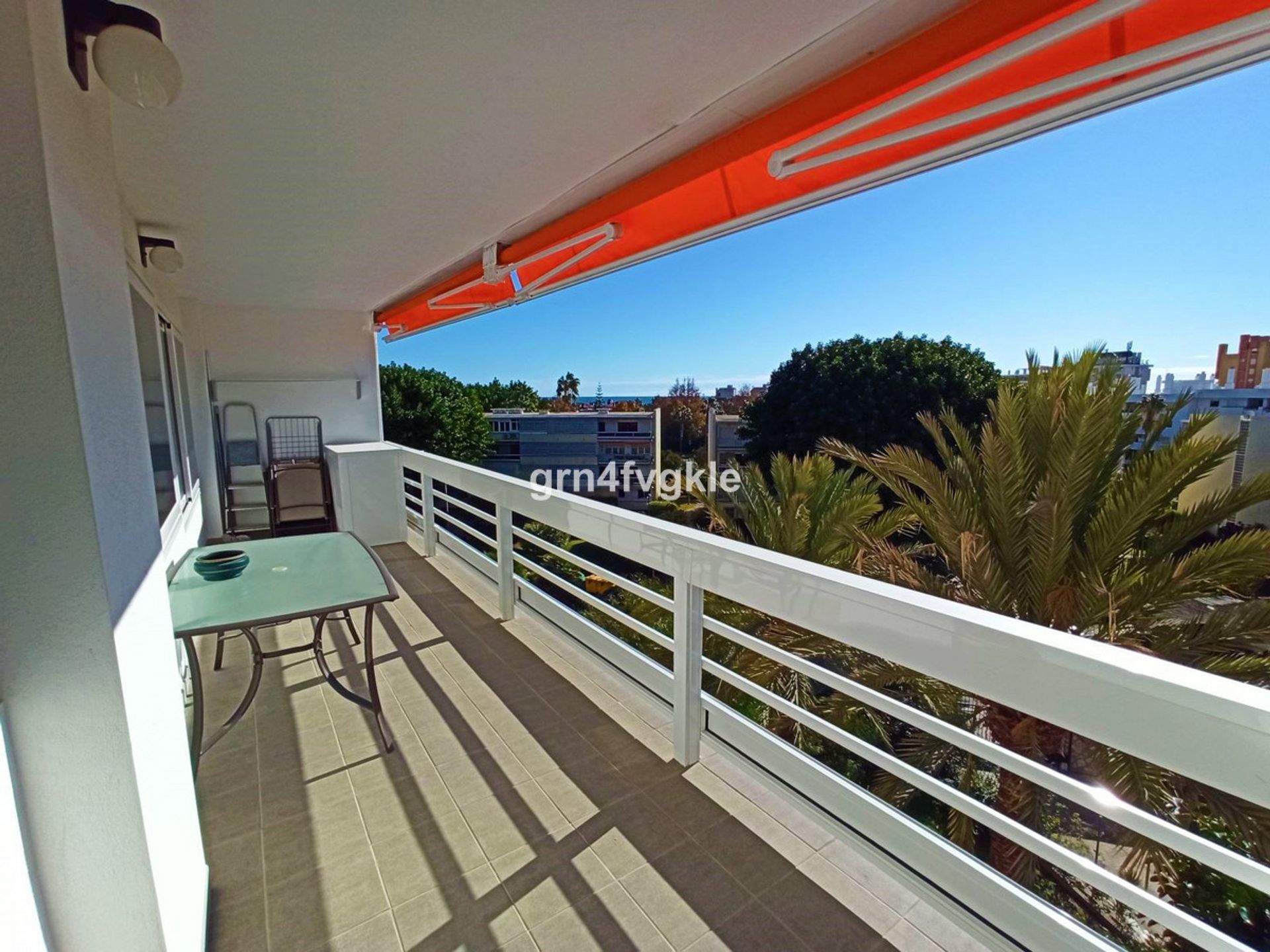 Condominium dans Alhaurín de la Torre, Andalucía 10716040