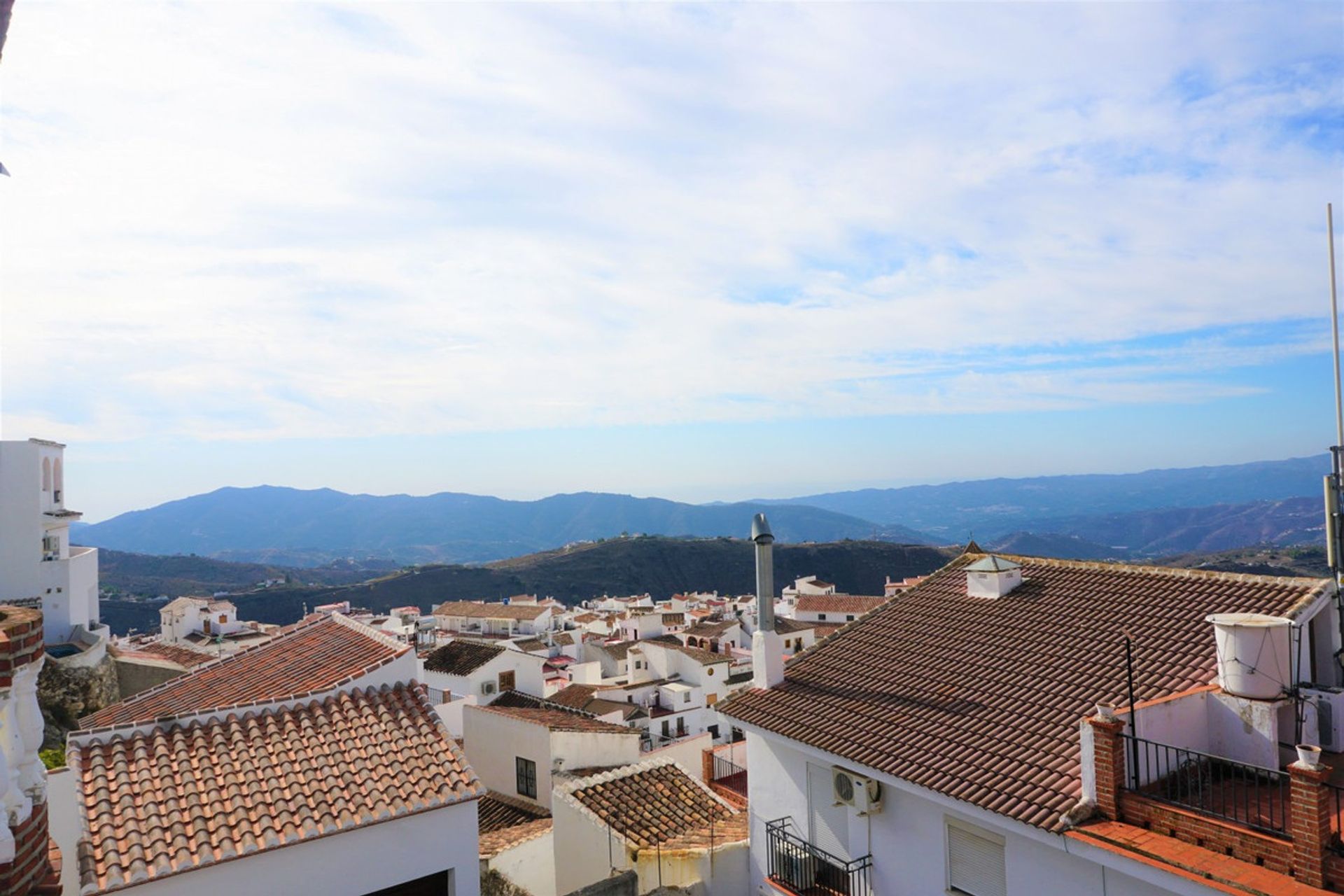 Rumah di Canillas de Aceituno, Andalusia 10716091