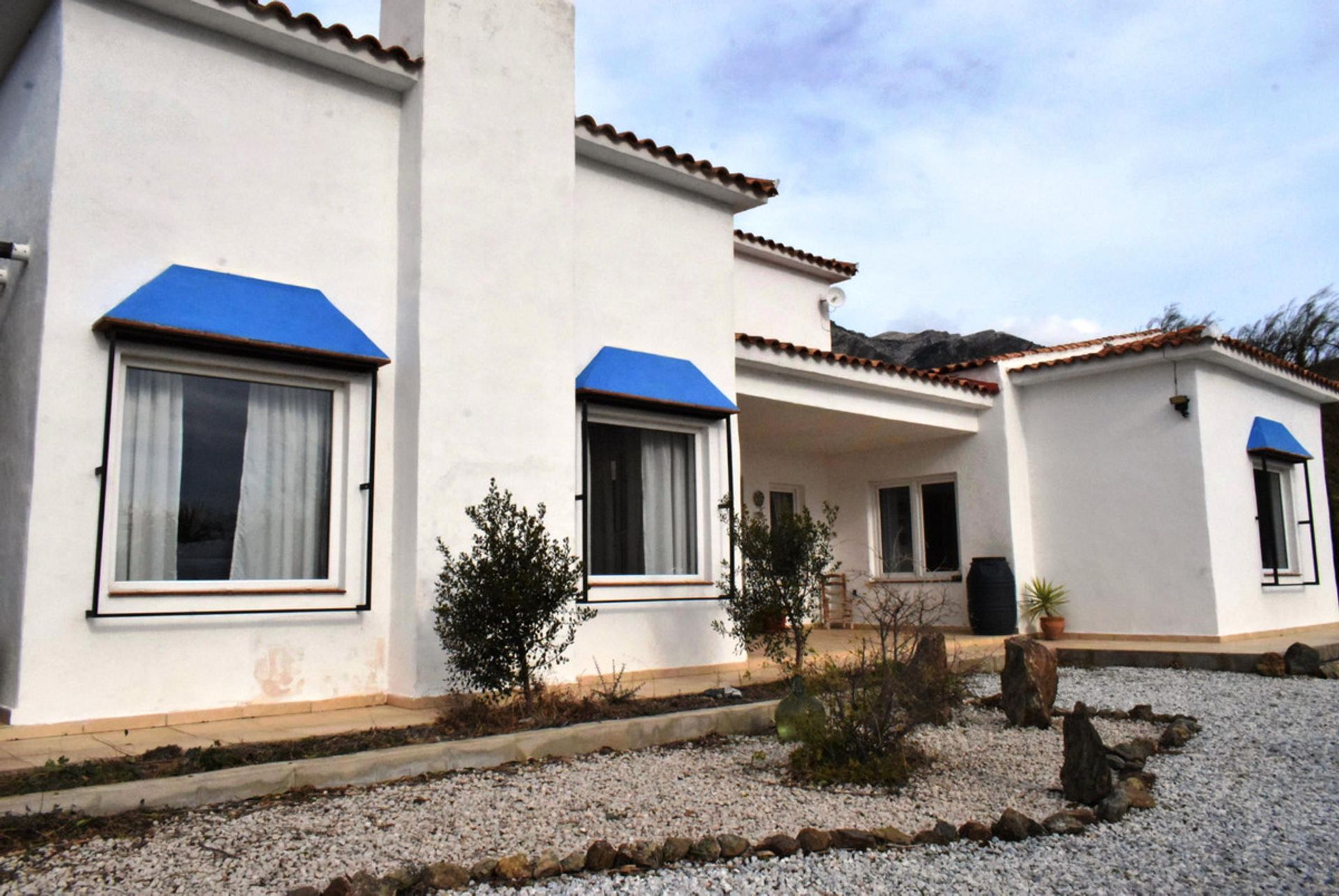 House in Canillas de Aceituno, Andalusia 10716243