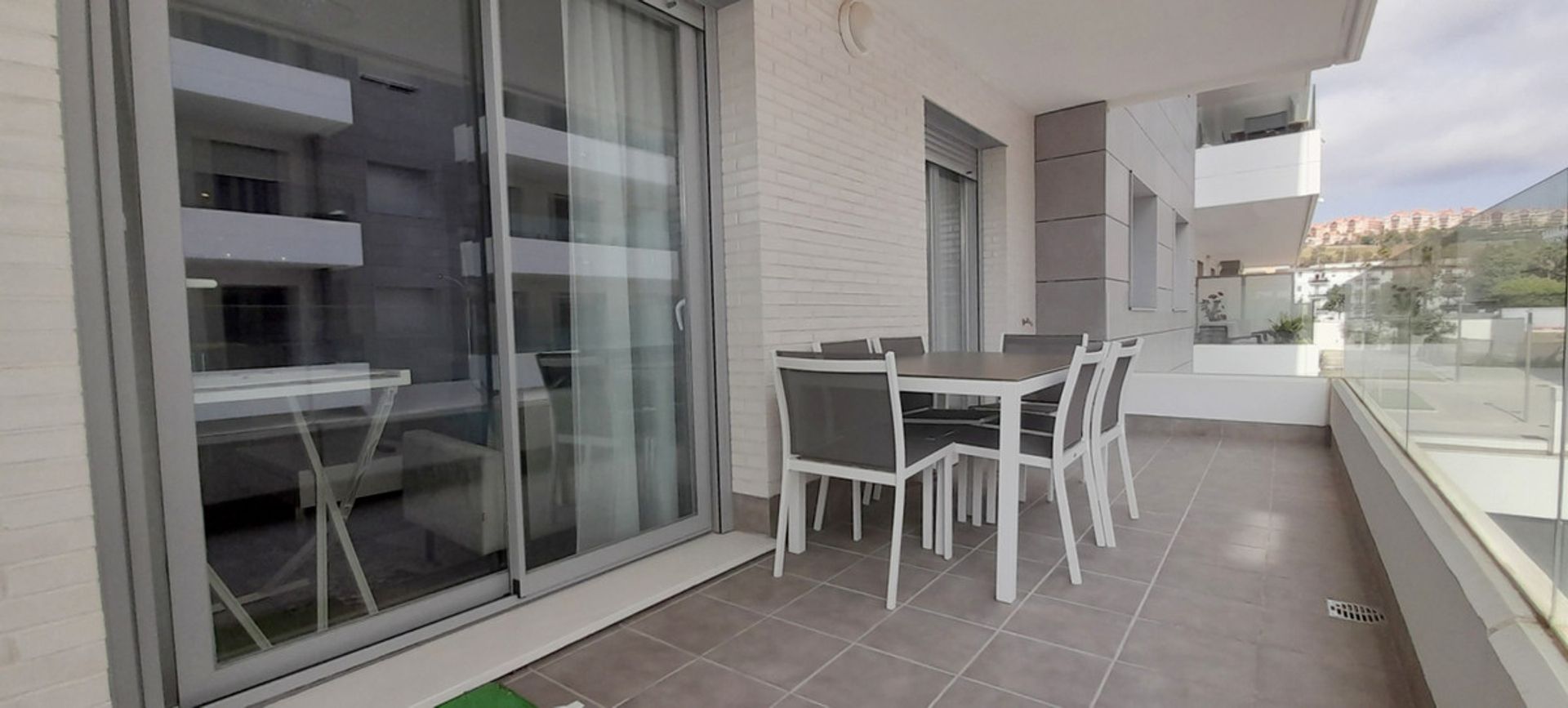 Condominium dans Alhaurín de la Torre, Andalucía 10716319