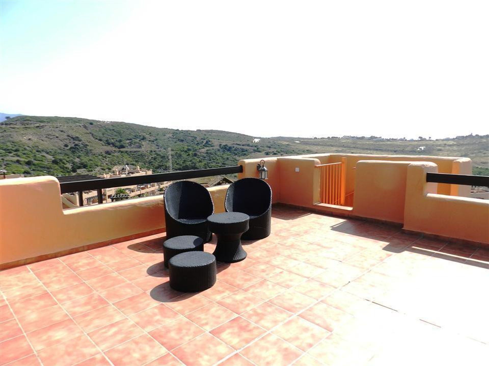 Condominio nel San Luis de Sabinillas, Andalusia 10716333