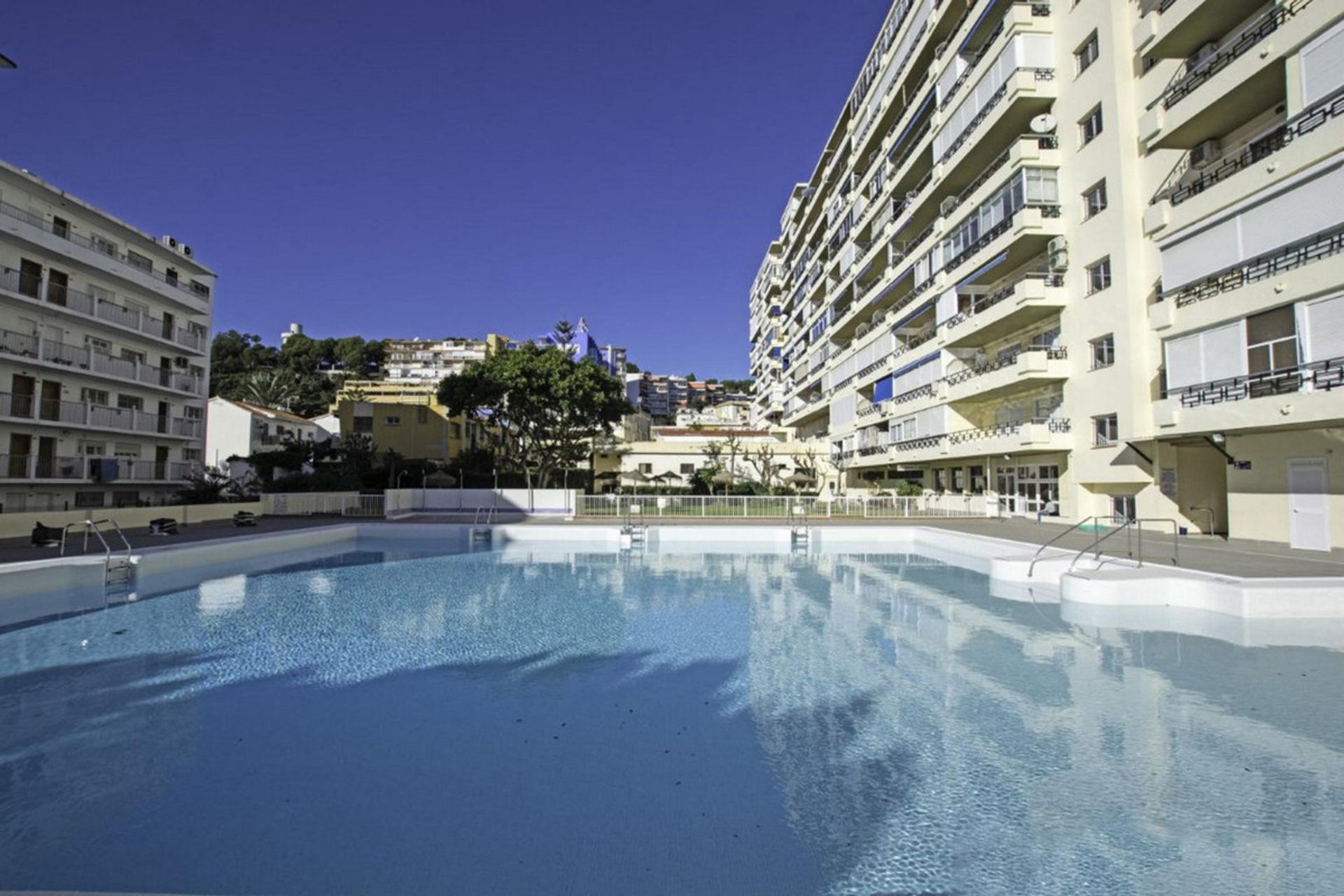 Condominium in Benalmadena, Andalusia 10716339