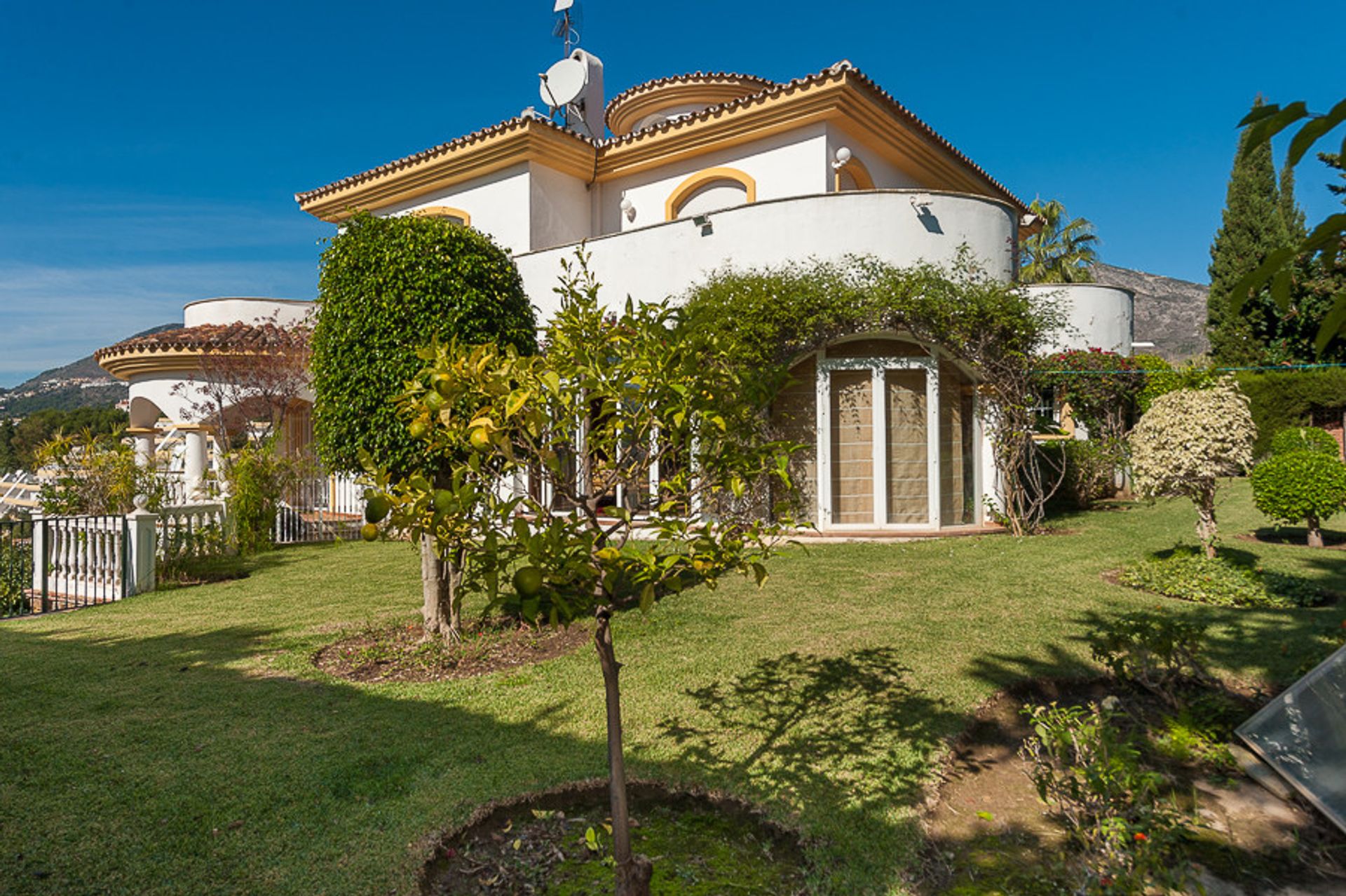 Talo sisään Arroyo de la Miel, Andalusia 10716392