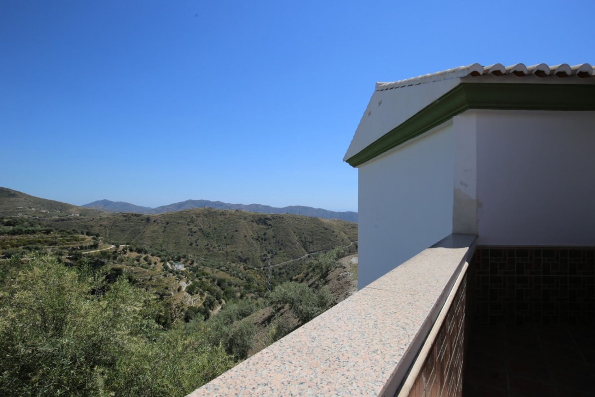 House in Canillas de Aceituno, Andalucía 10716419