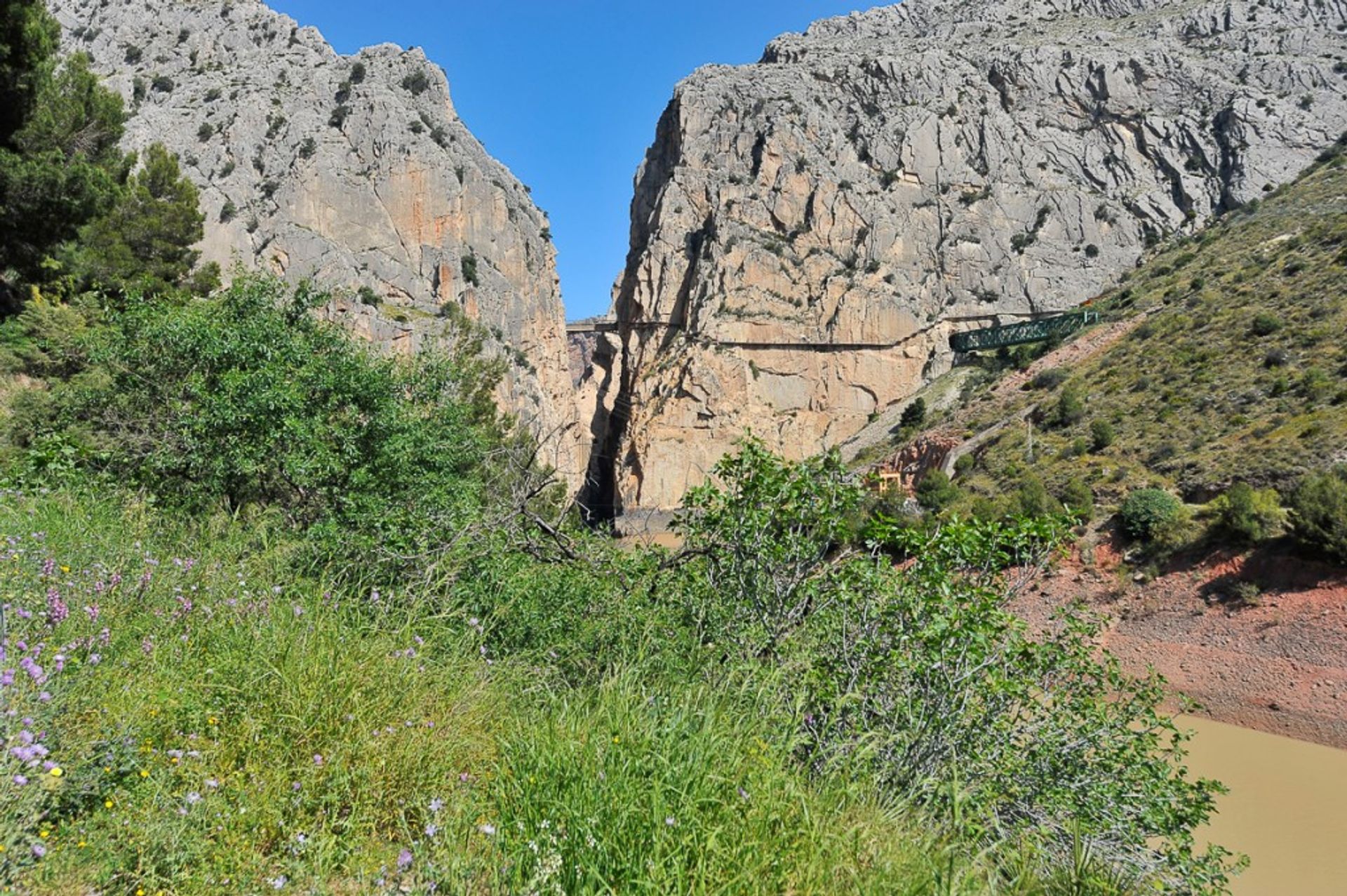 жилой дом в Ardales, Andalucía 10716585