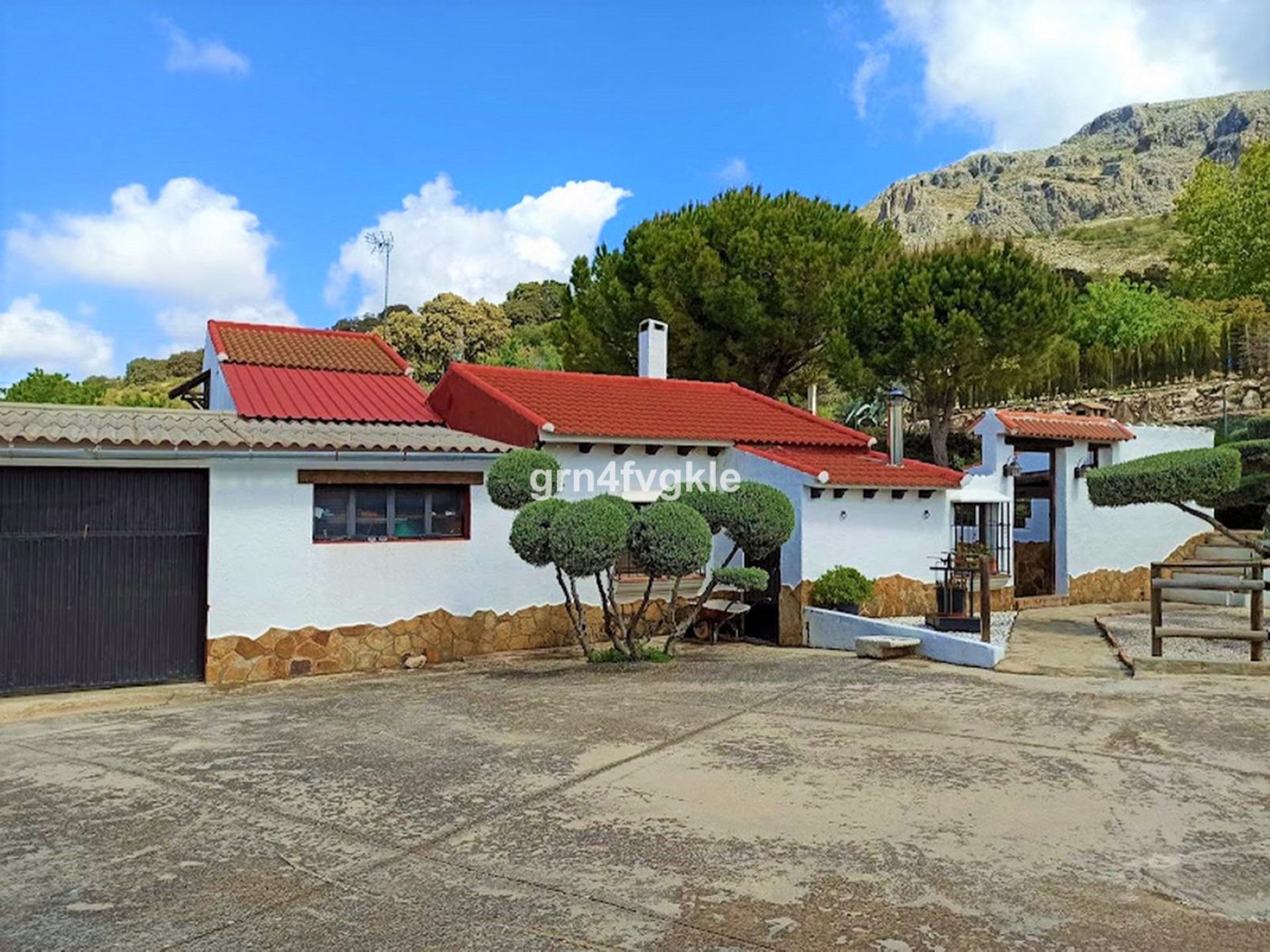 Talo sisään Villanueva del Trabuco, Andalucía 10716656