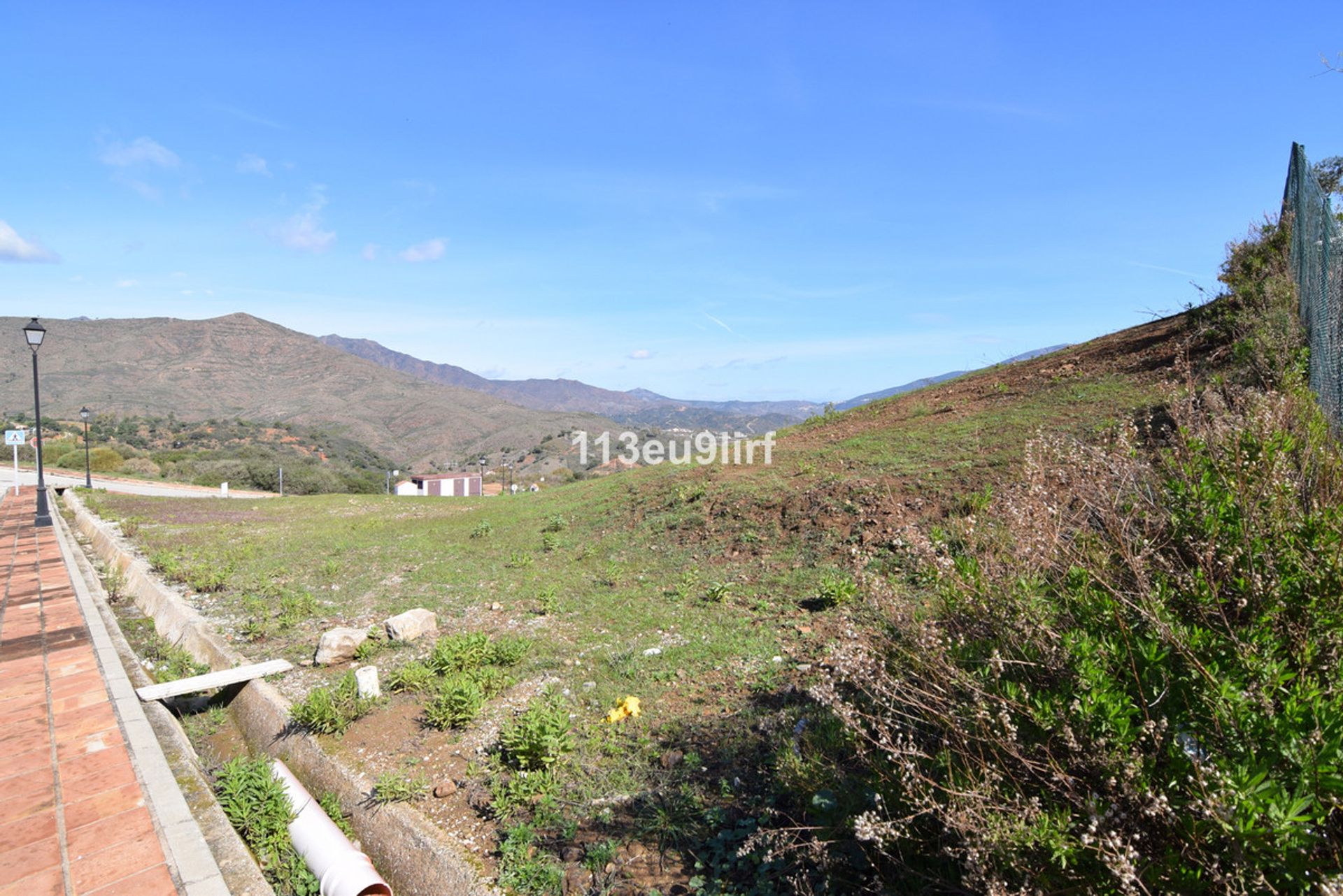 Land in Fuengirola, Andalusië 10716793