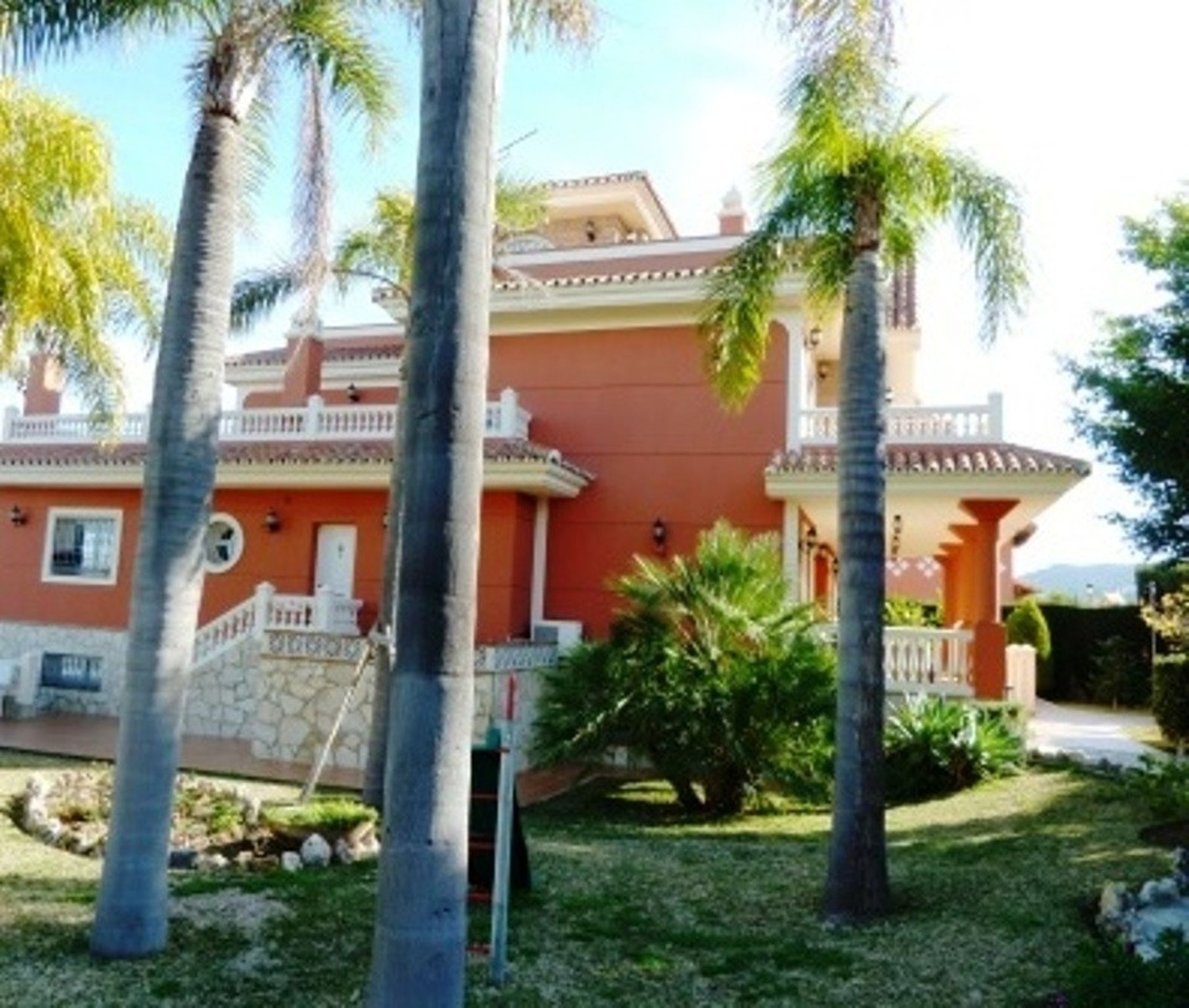 Hus i Alhaurín de la Torre, Andalucía 10716875