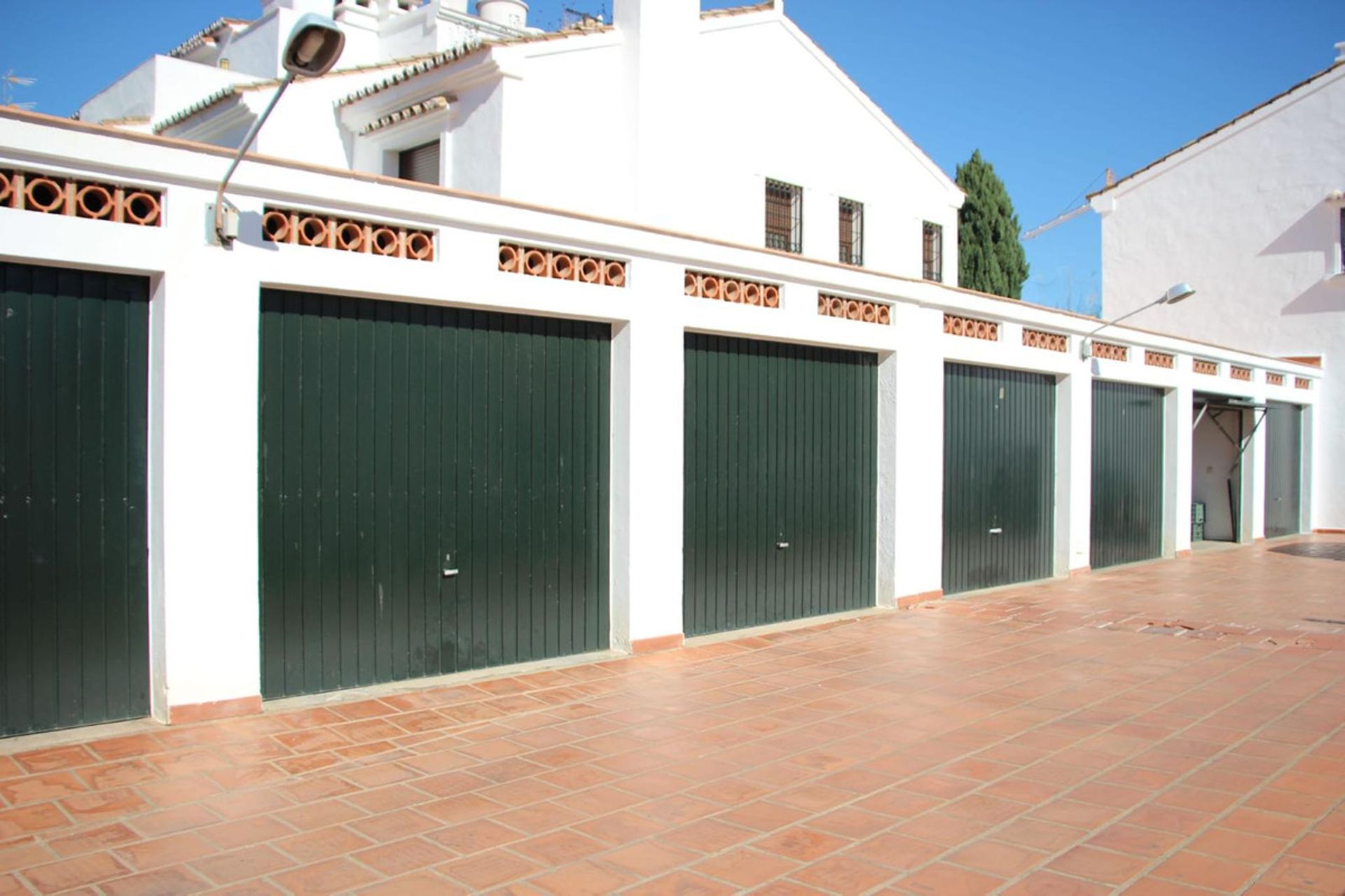 Huis in Estepona, Andalucía 10717049