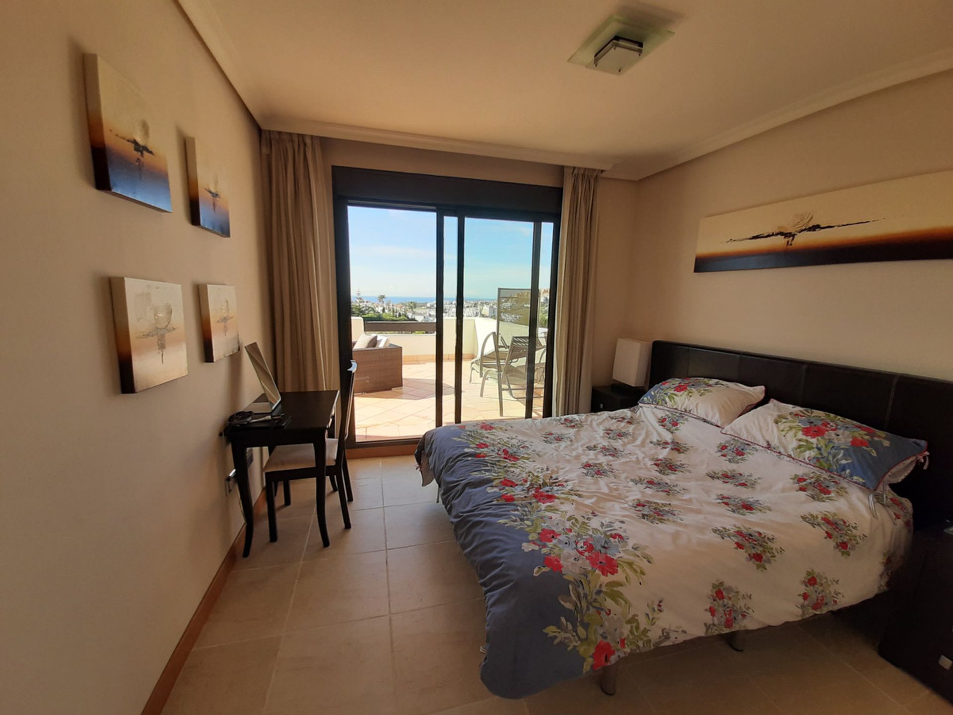 Rumah di Estepona, Andalucía 10717245